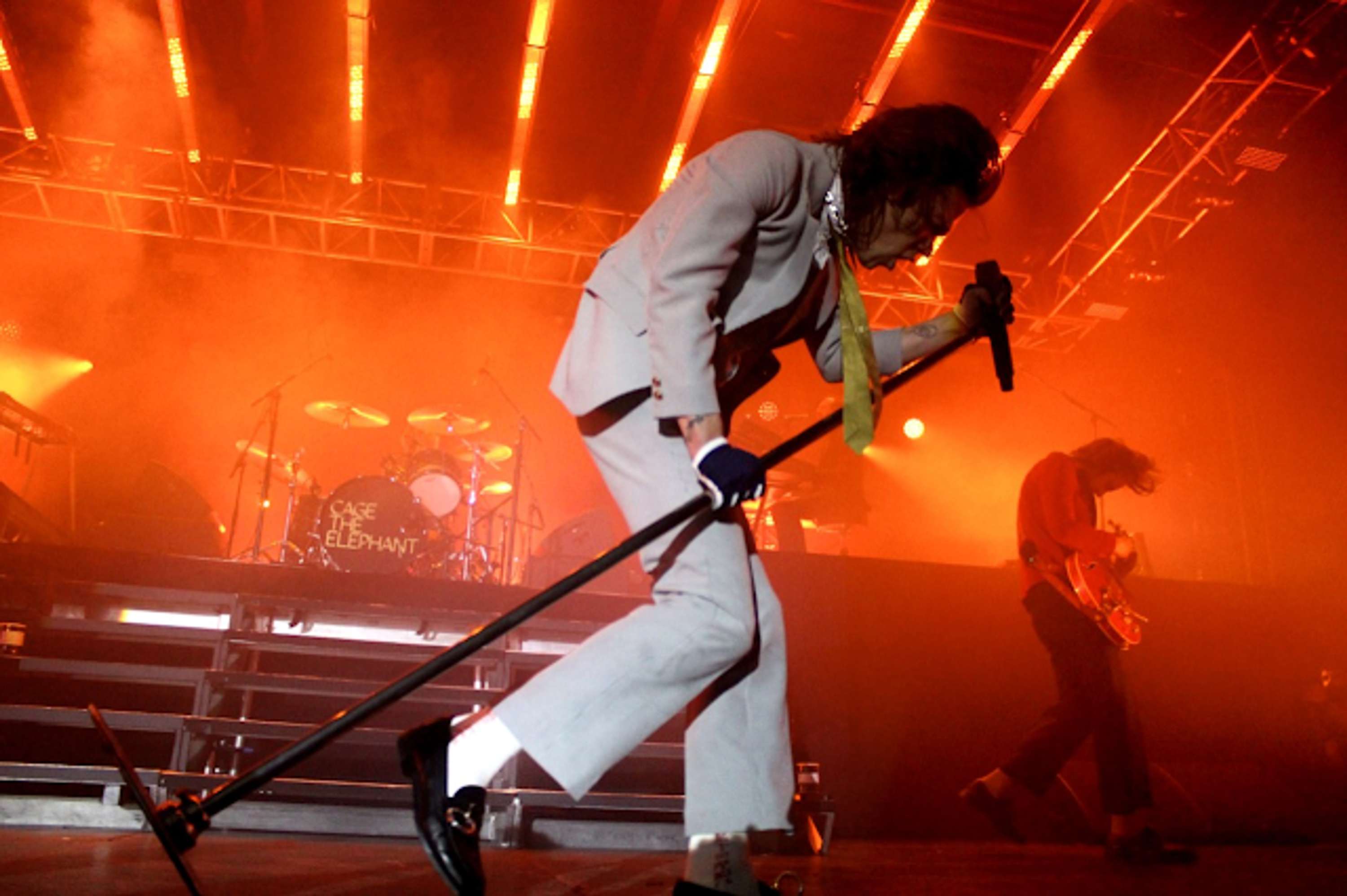 Cage The Elephant: Tell Us We're Pretty by Music Is To Blame