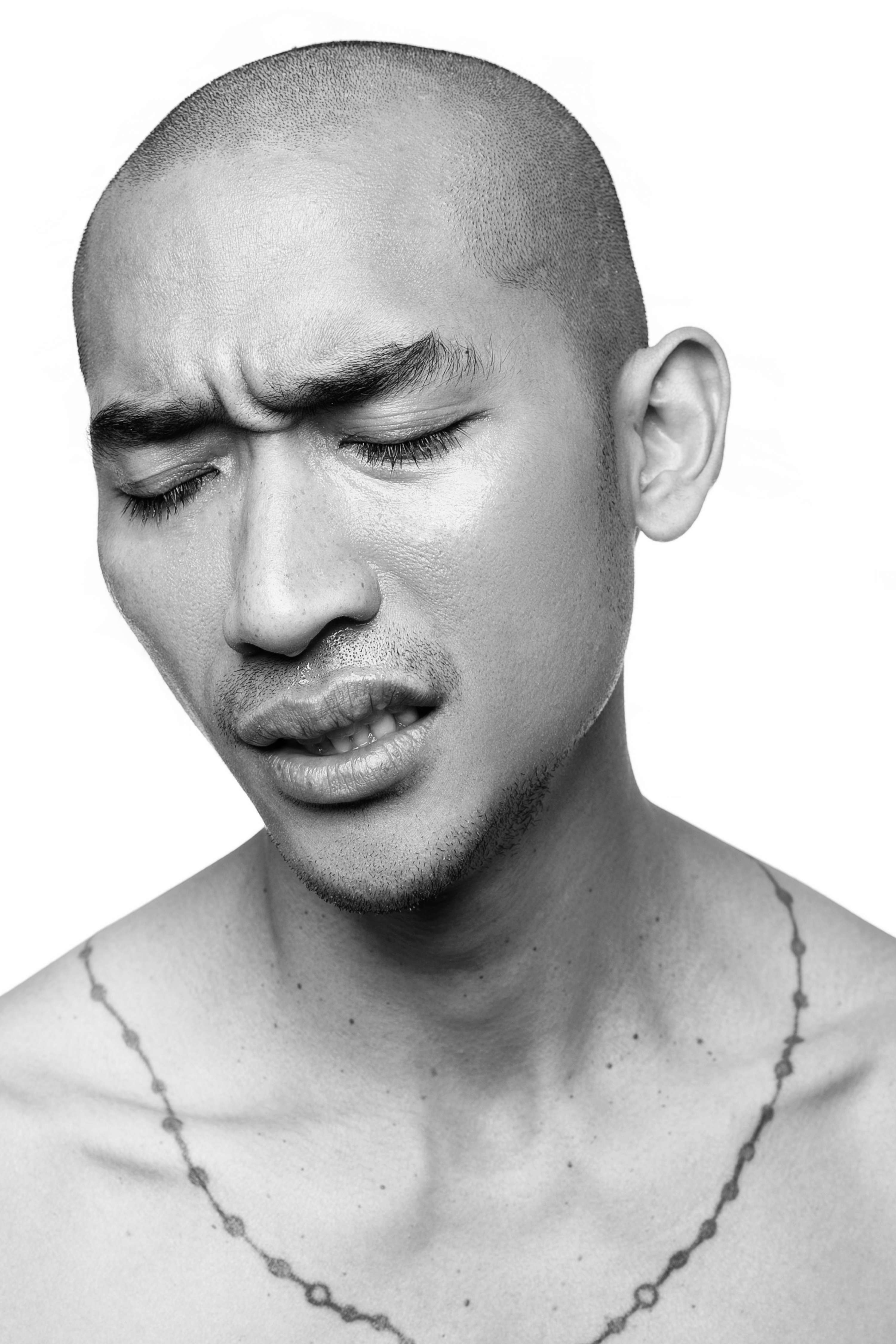 www.mendo-cry.com by Husam Hamid