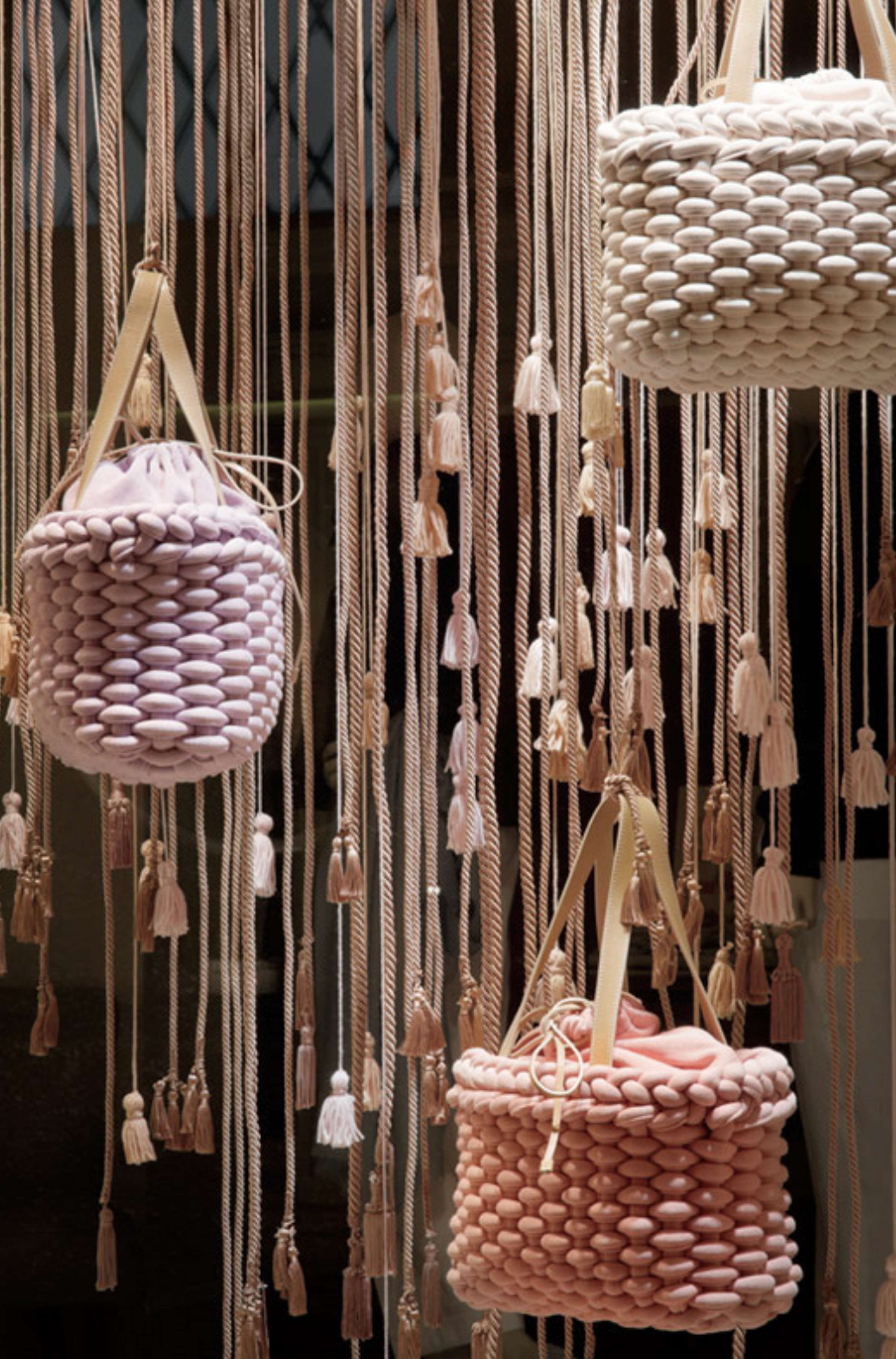 Malo / Window display by Simone Schneider