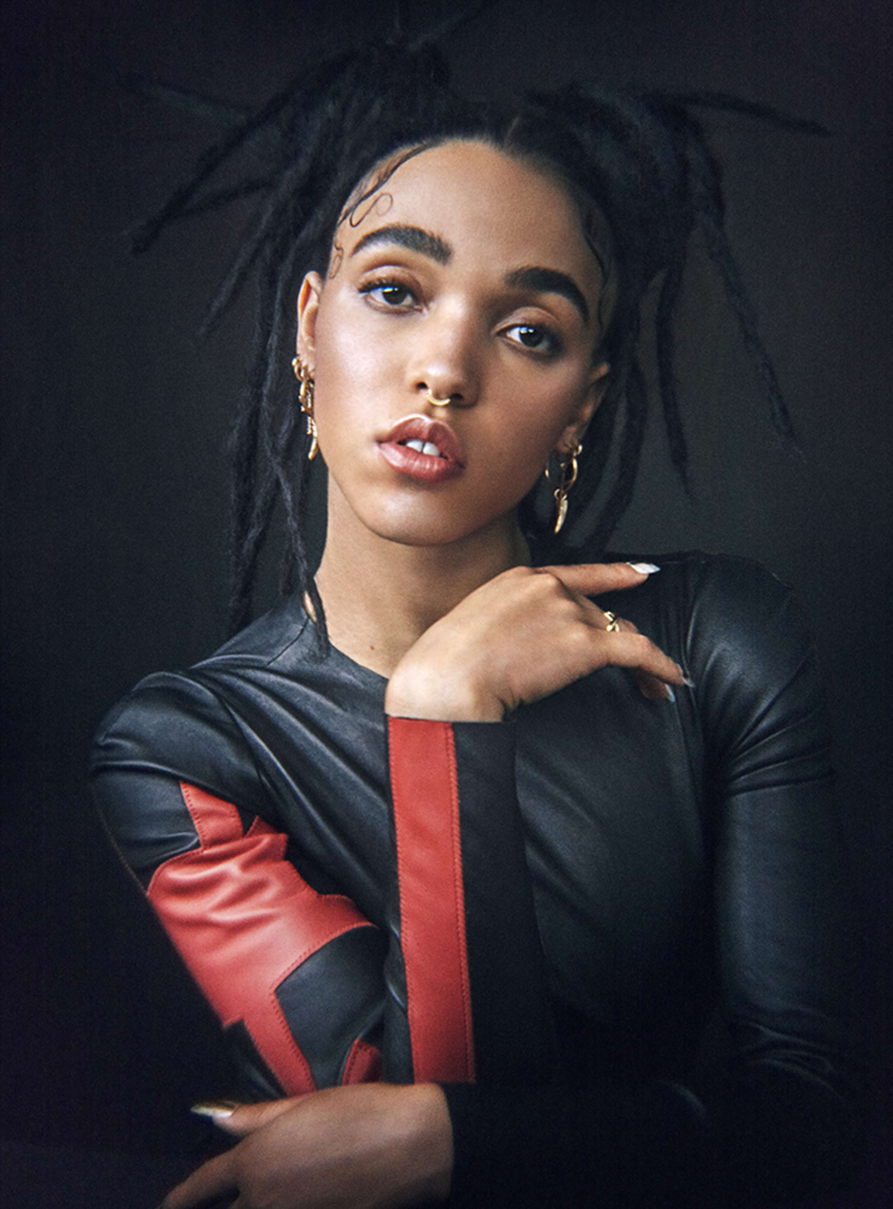 FKA Twigs by Dima Hohlov