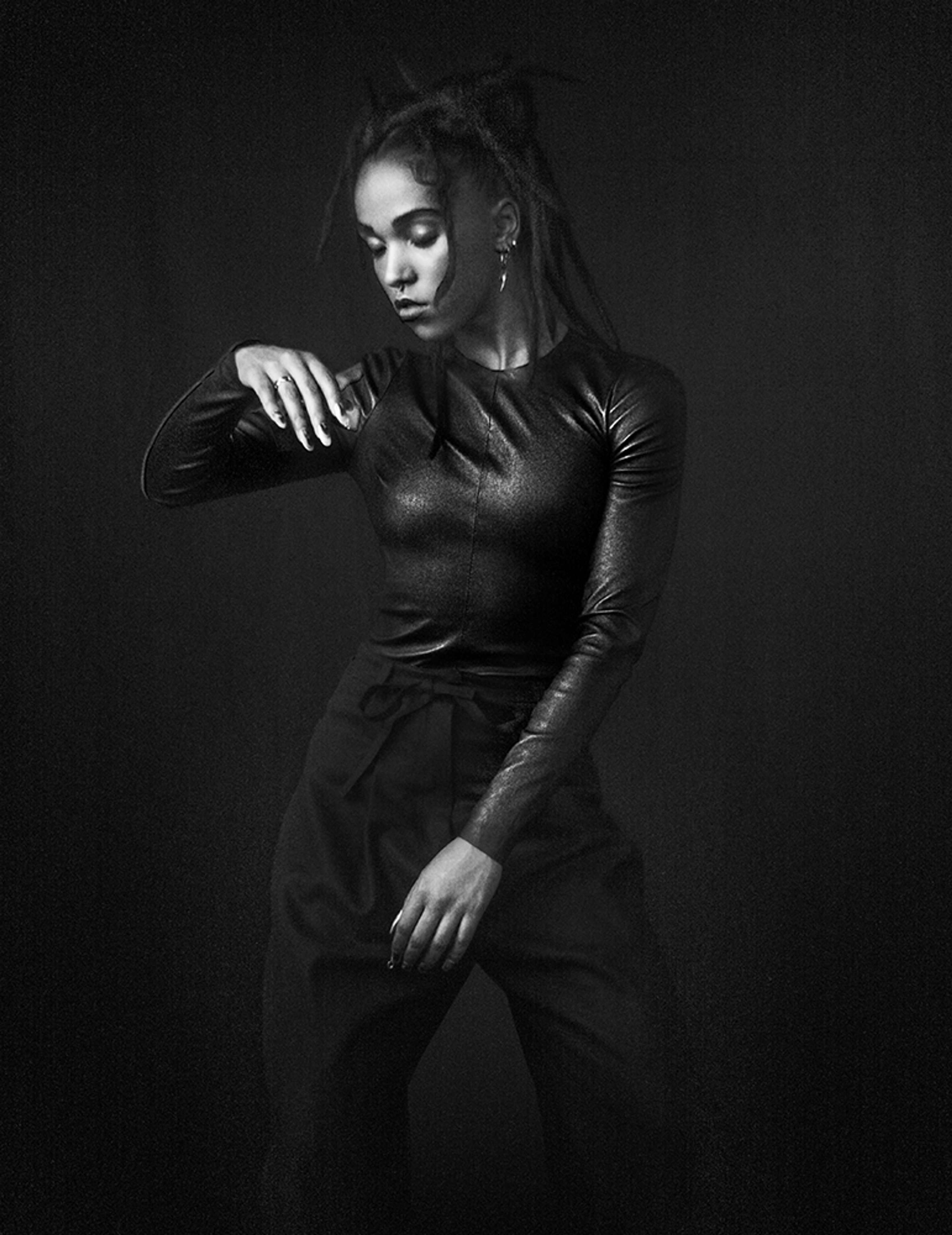 FKA Twigs by Dima Hohlov