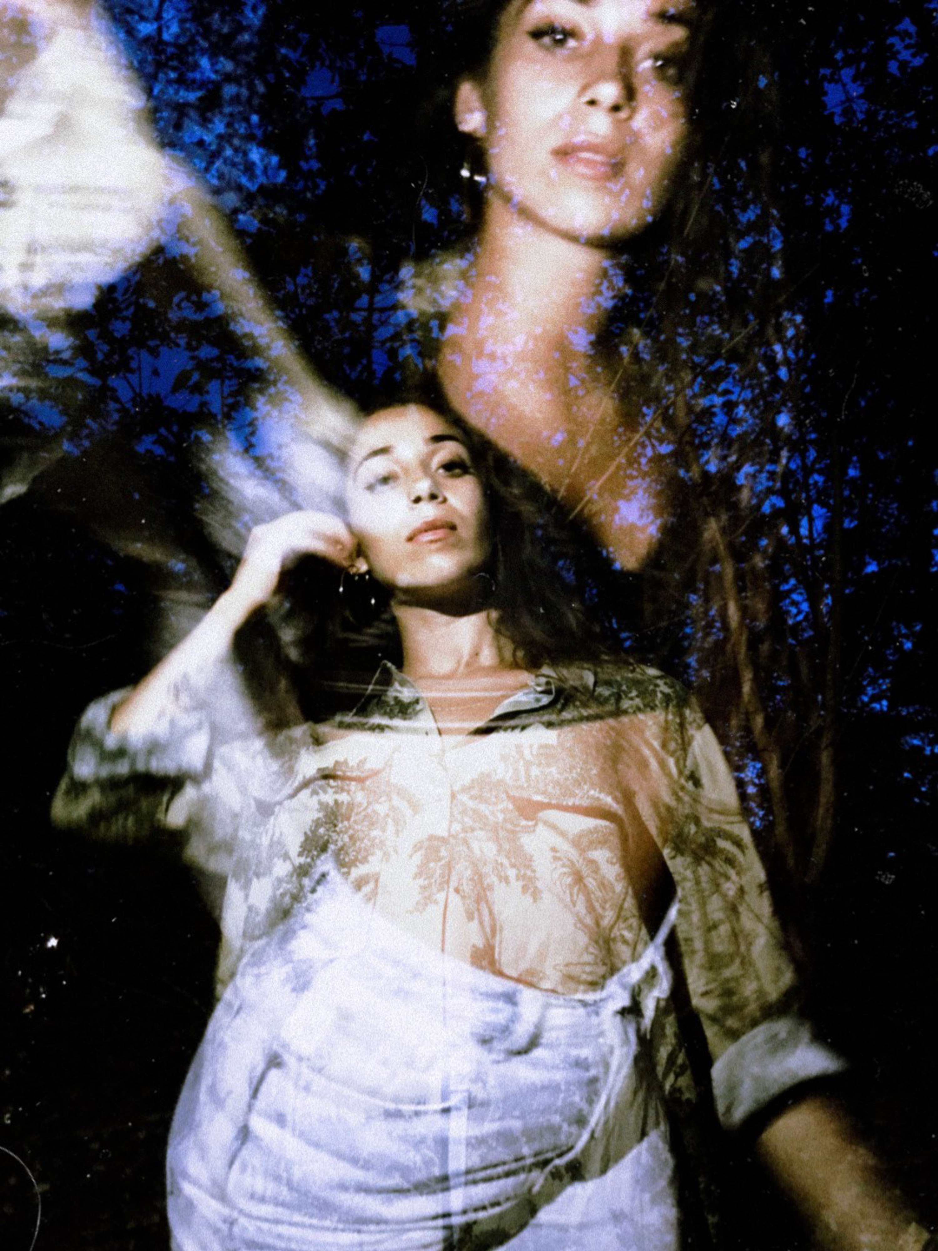 USEYESEE "TRACKS" by Chiara Romualdi