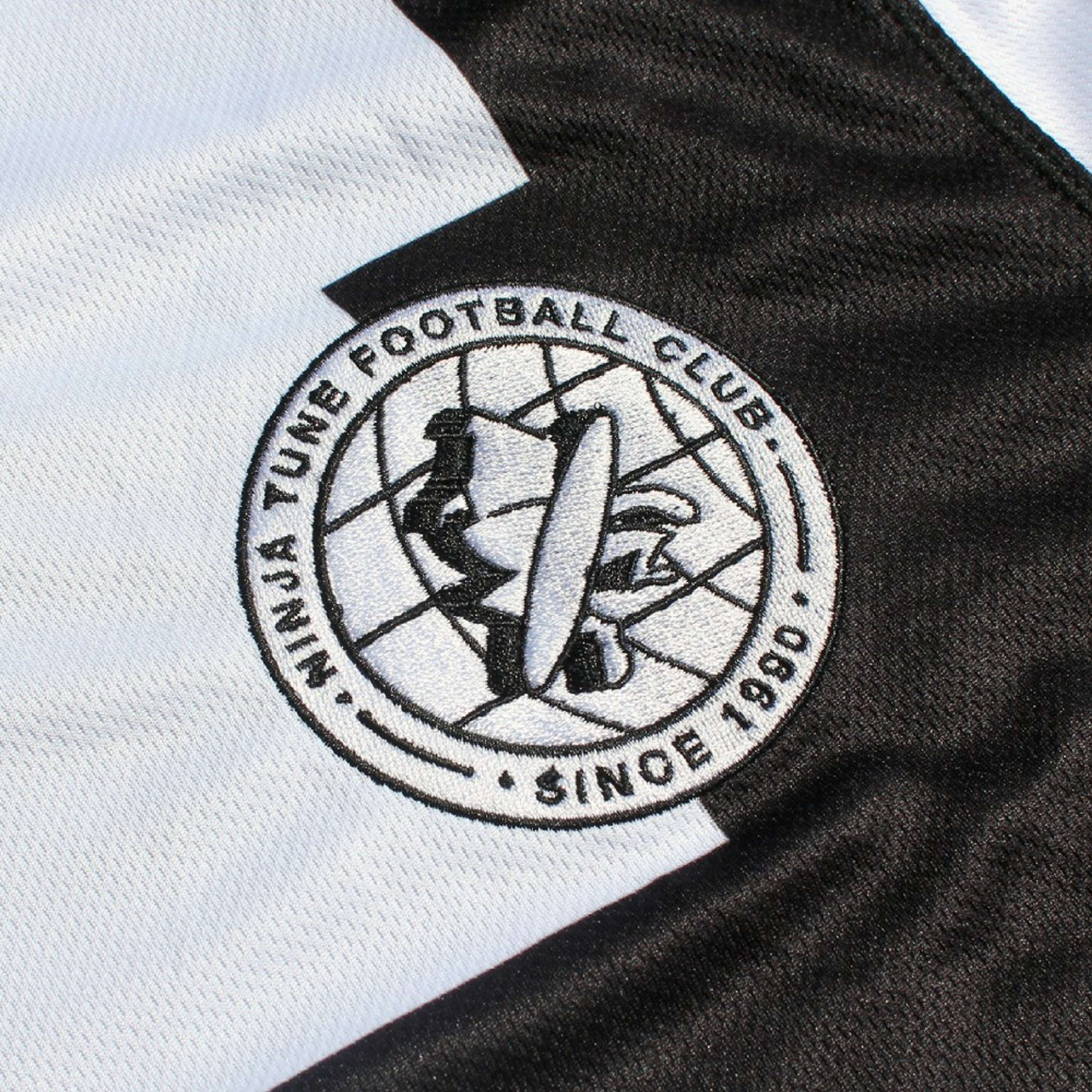 NINJA TUNE FC KIT DESIGN FOR IMC 2019 by Sofia Lucarelli