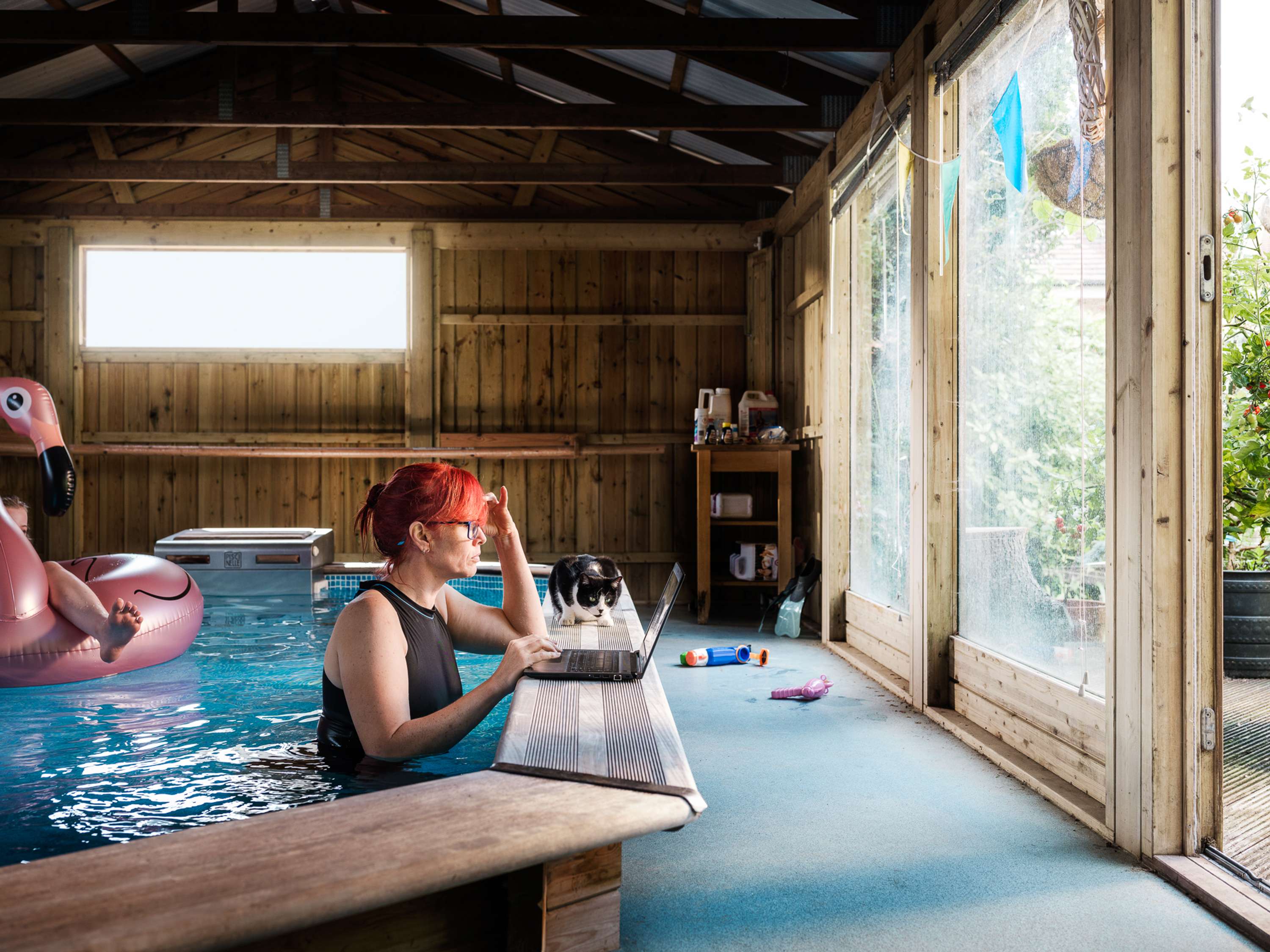 Flexible Work Space by Igor Emmerich