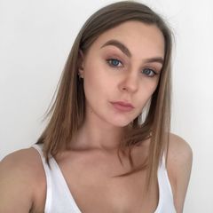 Laura Carr