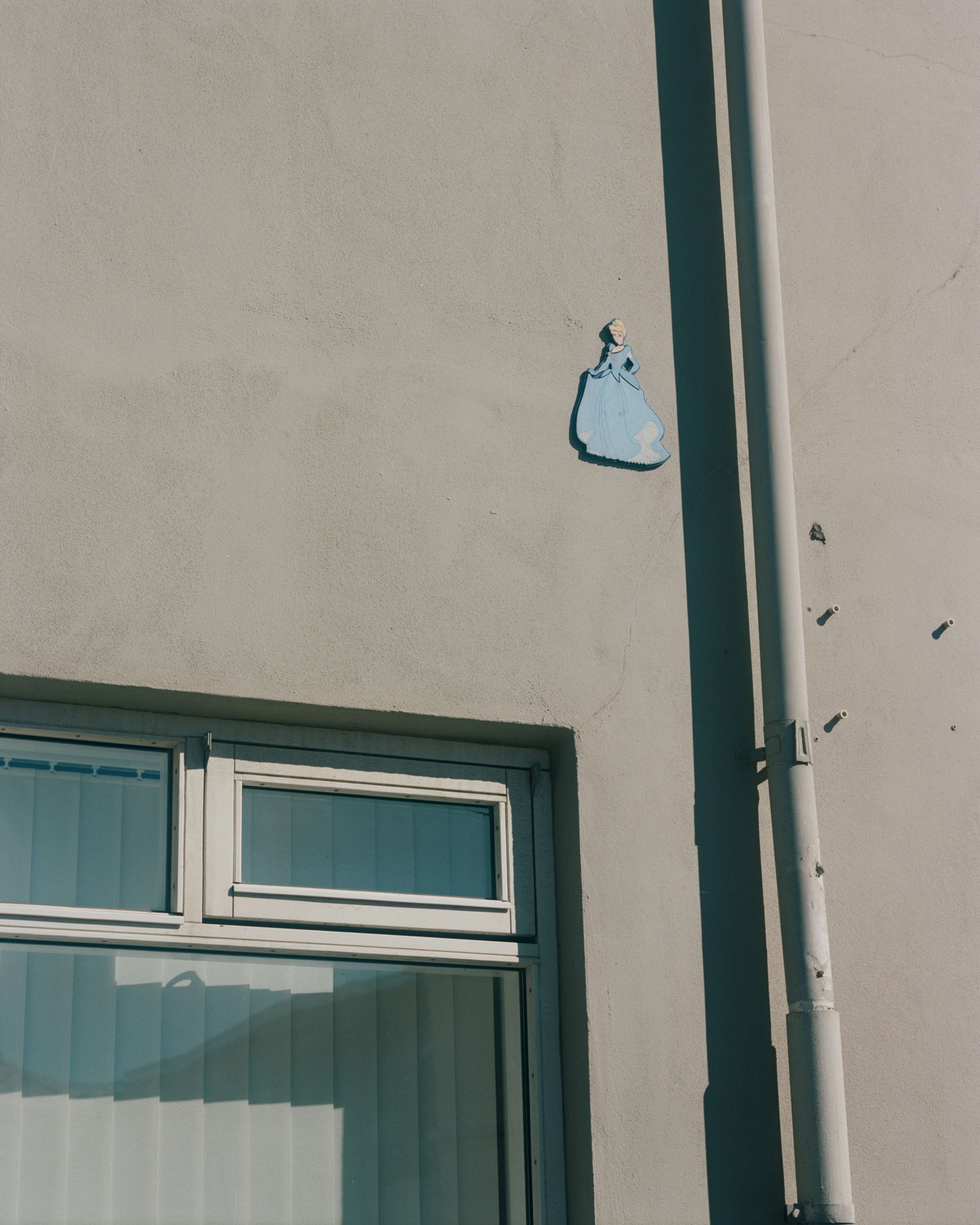 "X" - Documentary Photo project by Henri Kisielewski