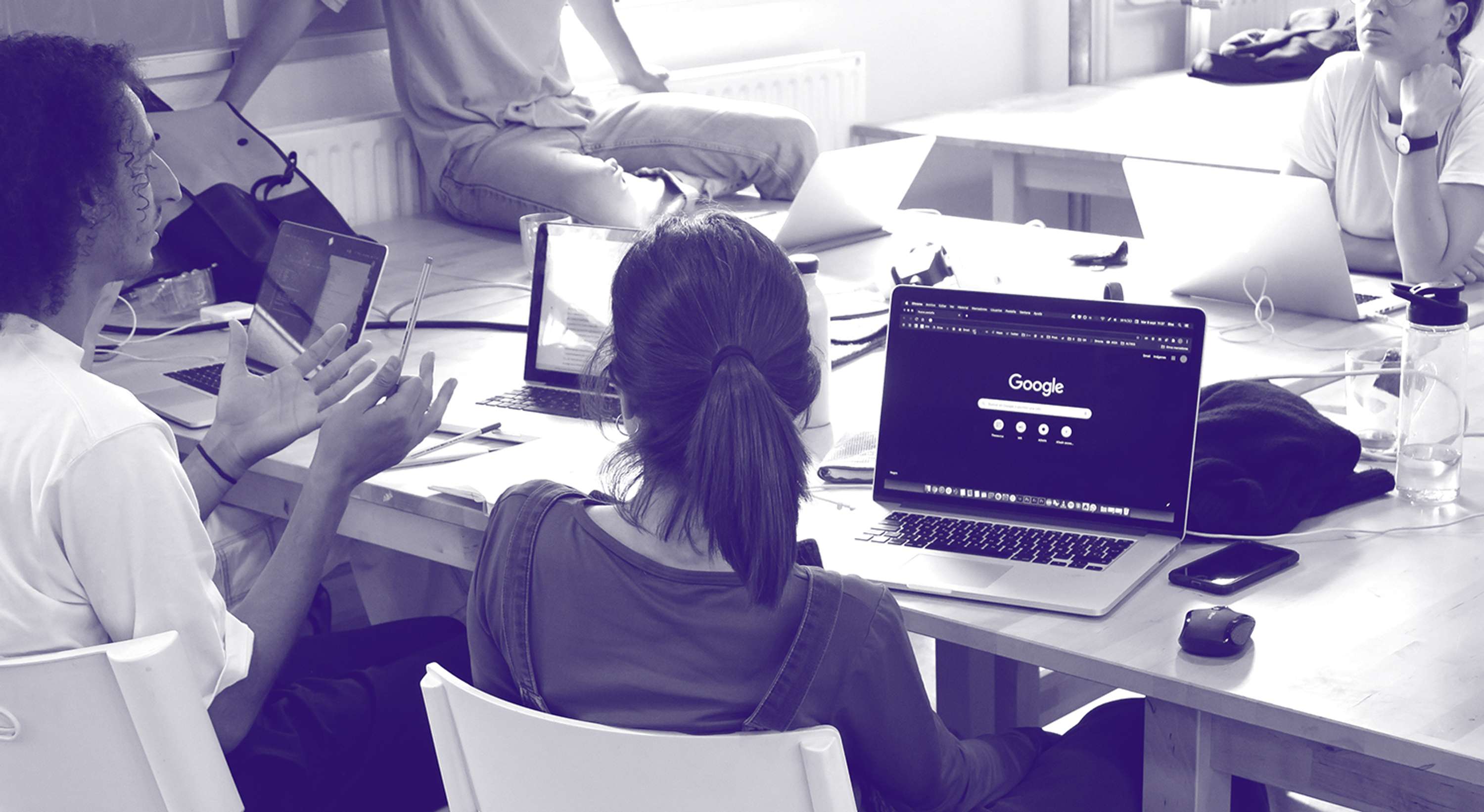 Workshop "Generative Devices"​ on the basics of research methods with MA Geo-Design at Design Academy Eindhoven by Floriane Misslin