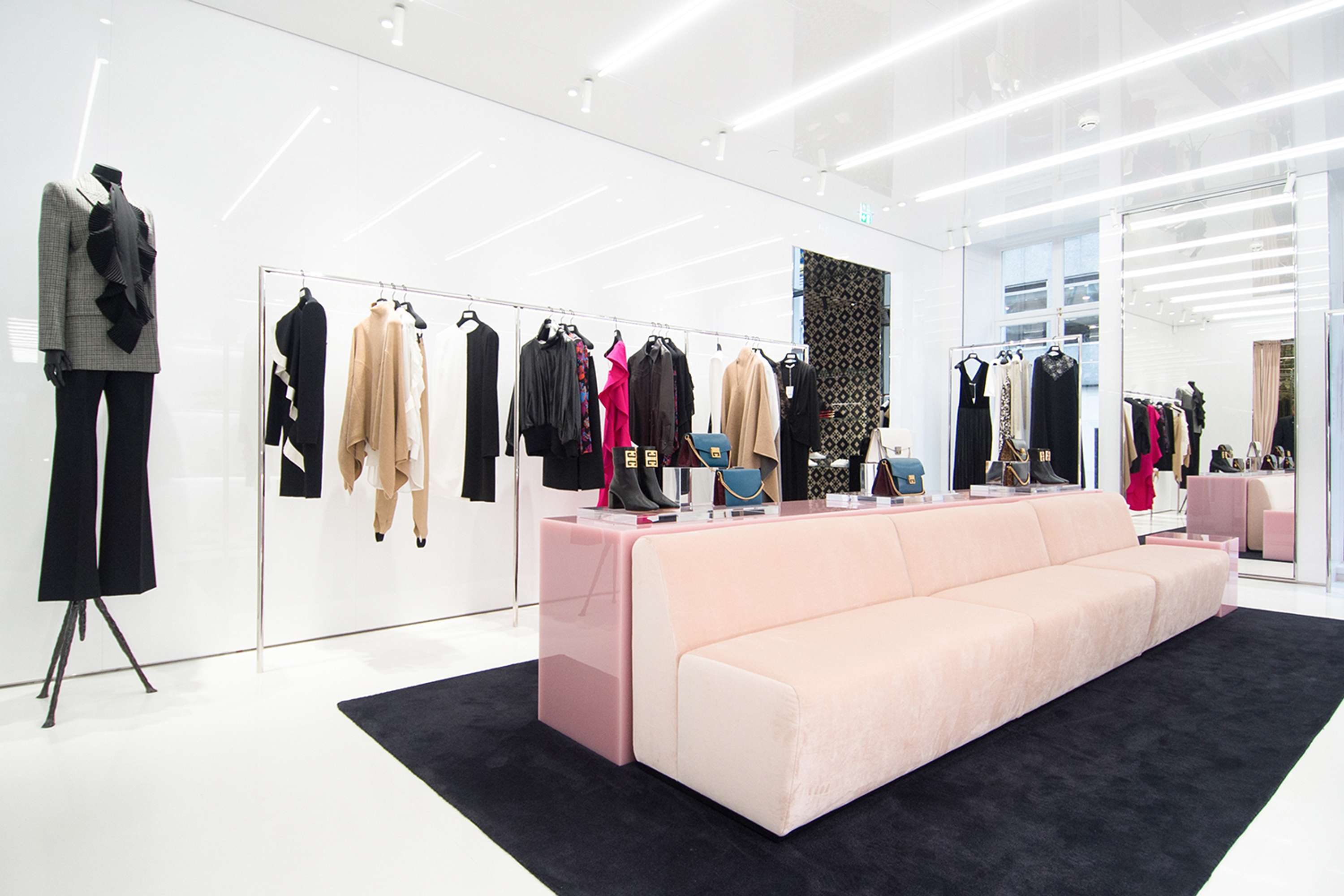Givenchy by Ian Kiffin