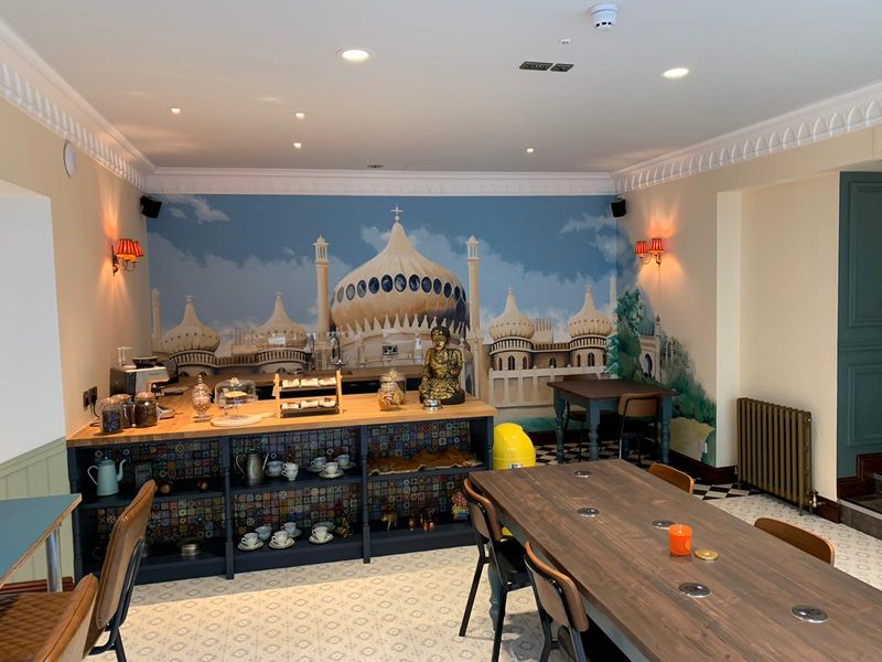 Brighton themed murals - Pavilion and Peace Statue by Jo Swannell