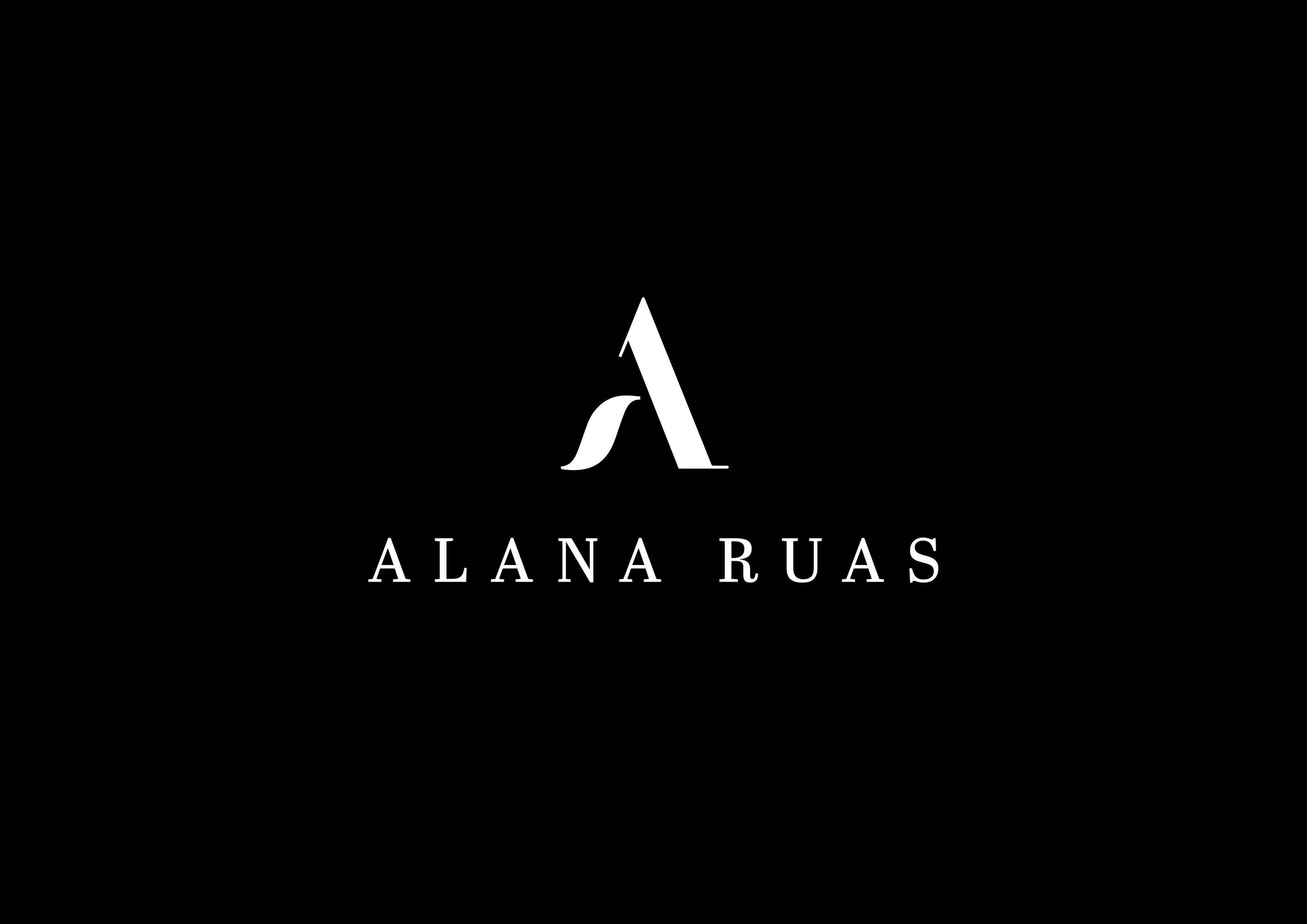 Alana Ruas by Luana D'Elias Thomas