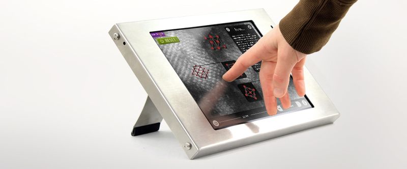 Graphene Virtual Microscope by Julius Bangert