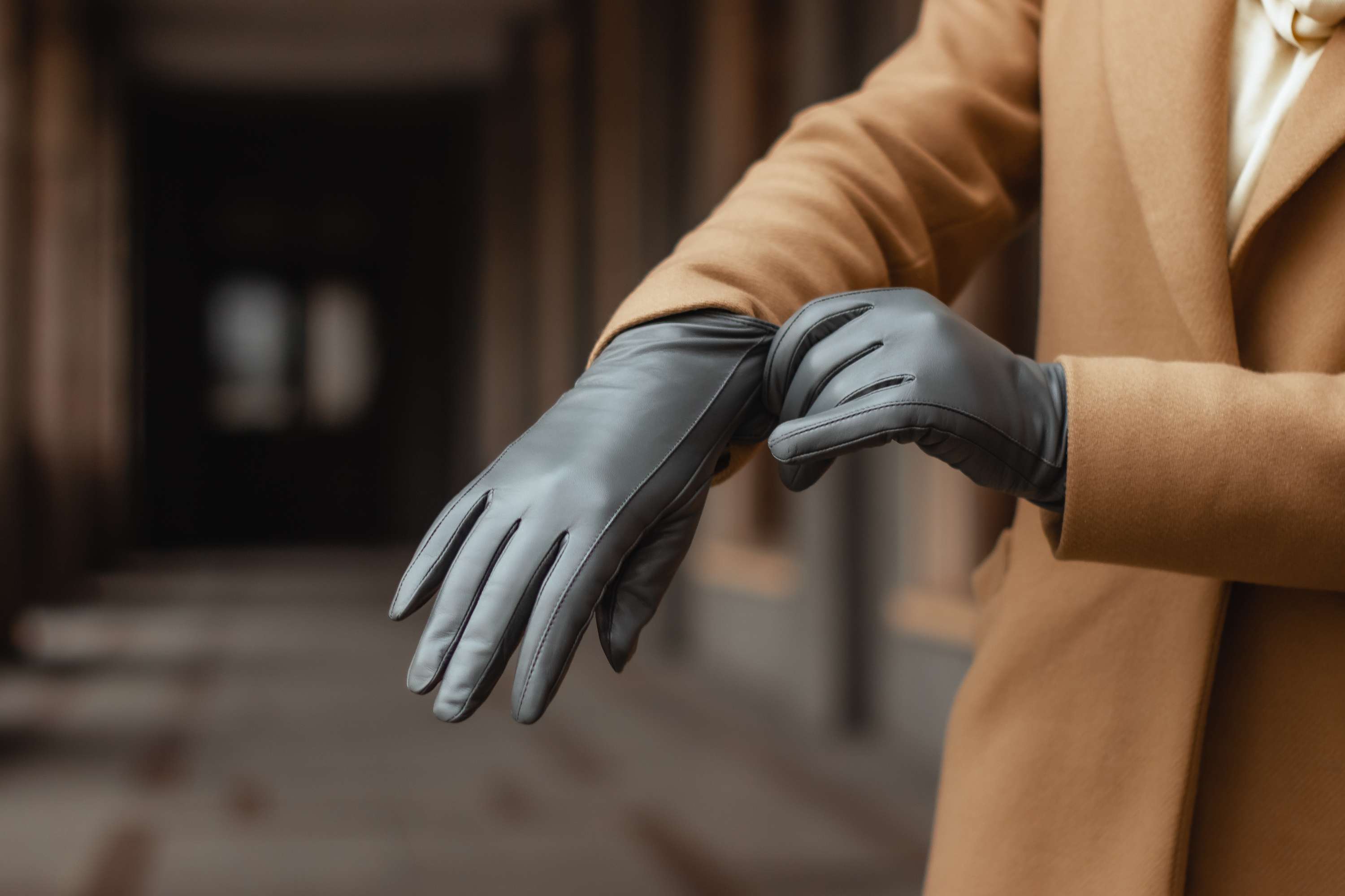 Downholme leather gloves — Lifestyle Product Photography