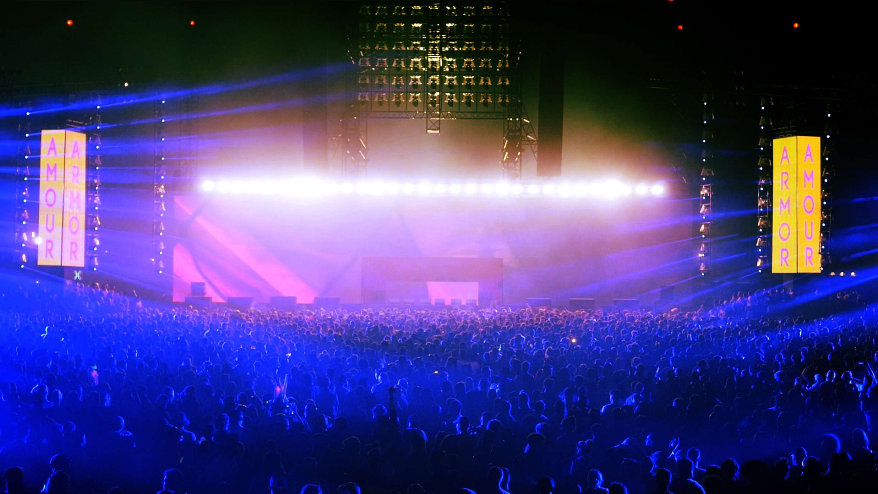 Dour Festival by malo lacroix