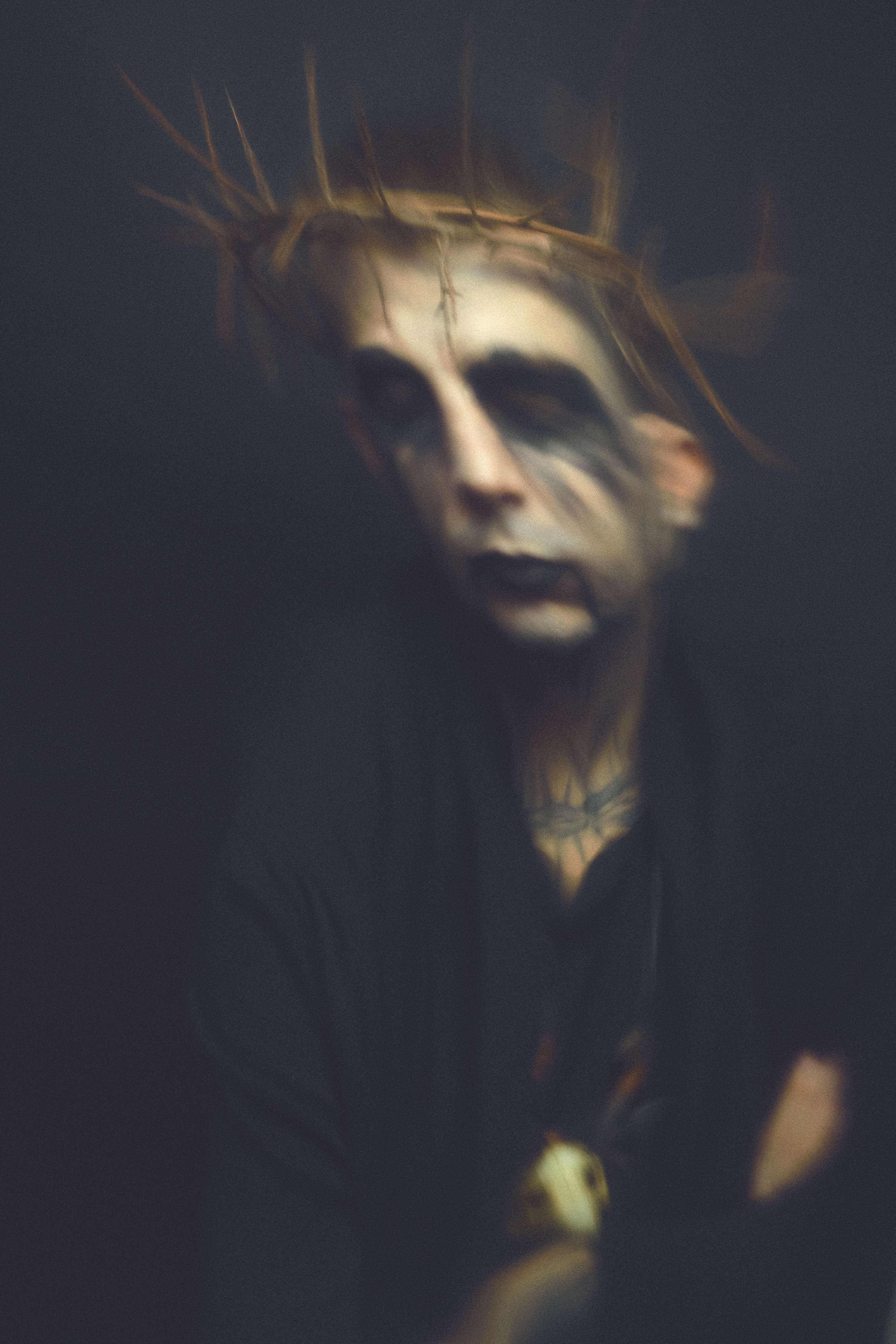 Verset Zero for New noise magazine by Lola Rossi