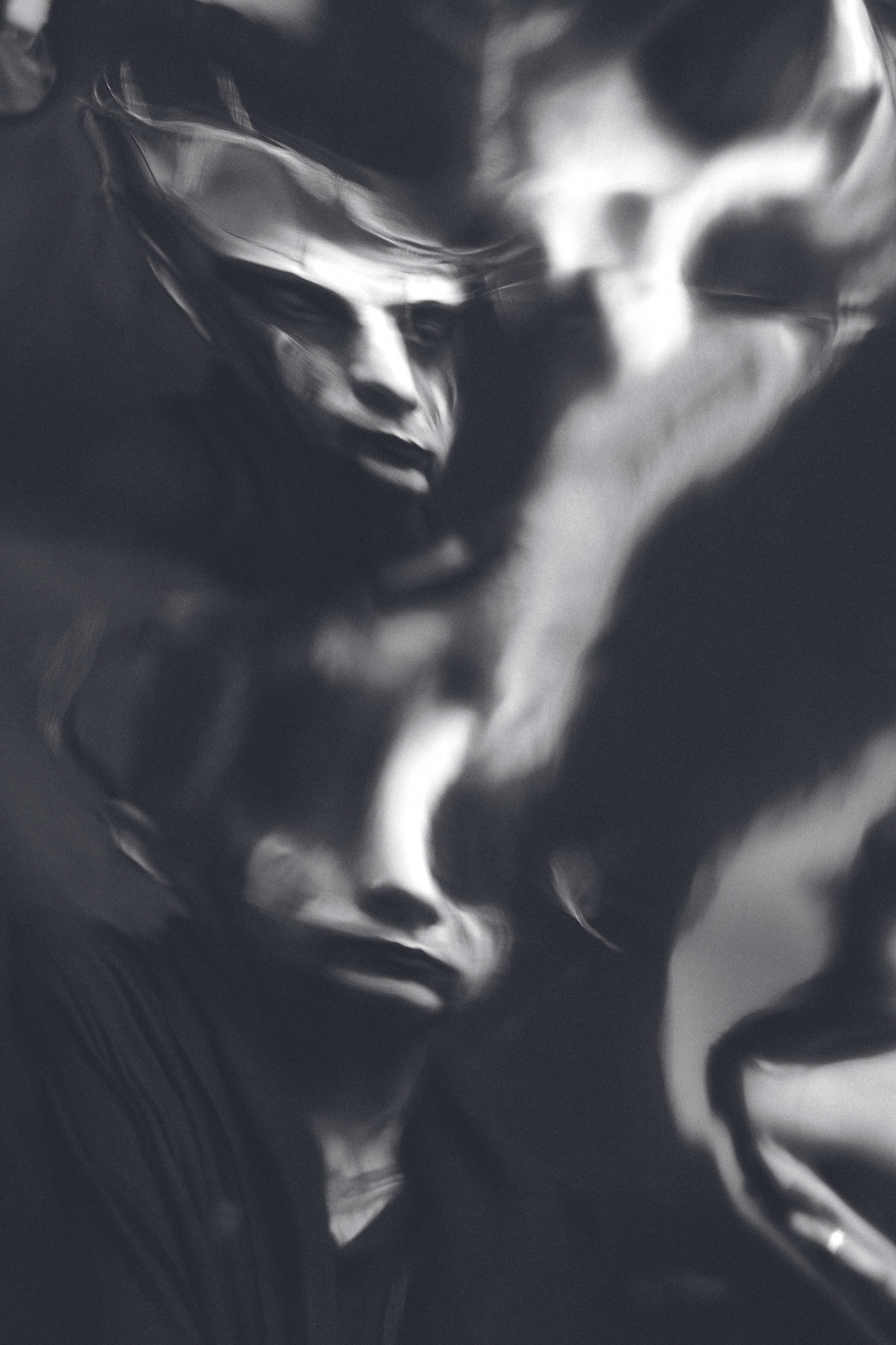 Verset Zero for New noise magazine by Lola Rossi