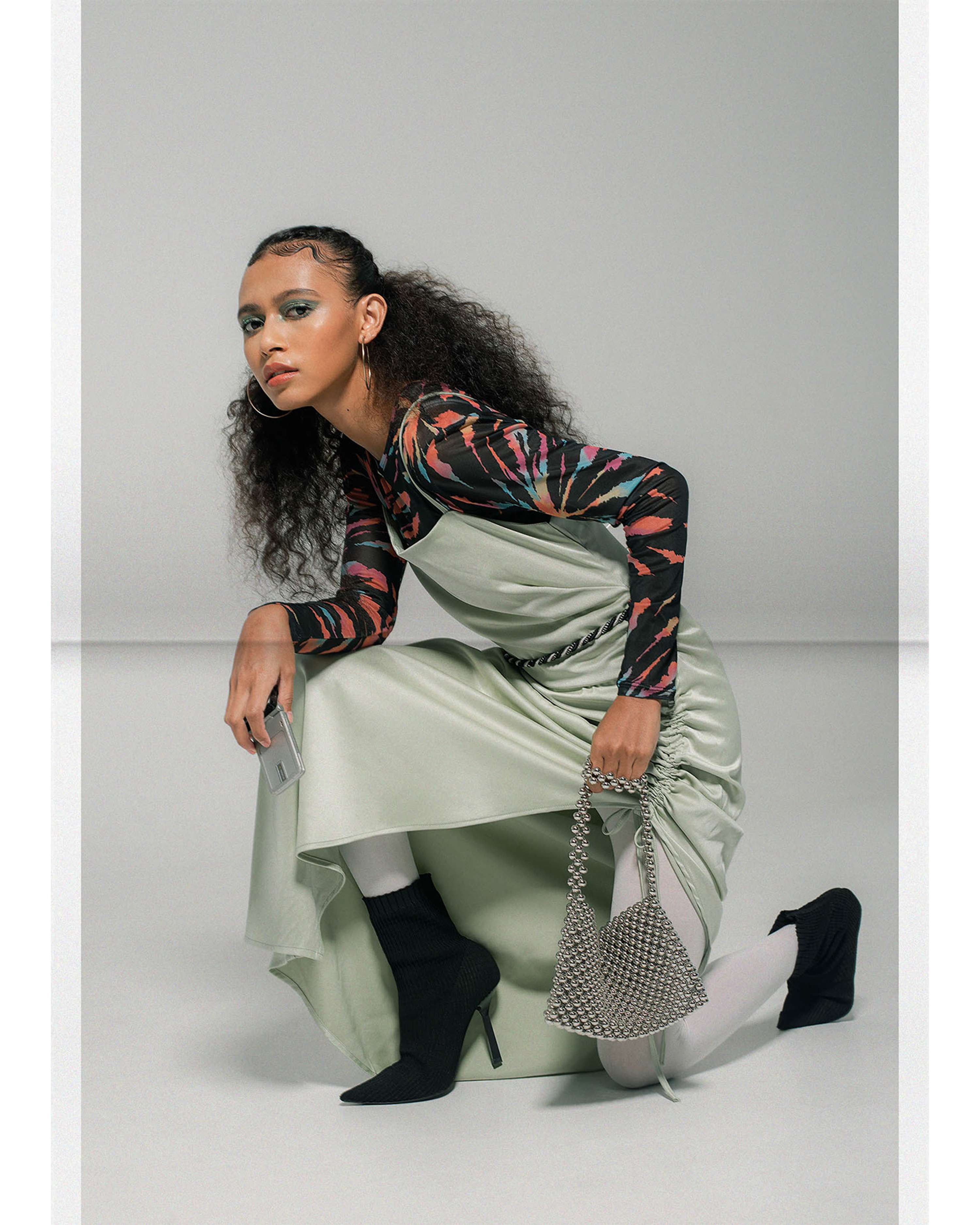 Styling work for 2icons Development Campaign by Ivanka Wu