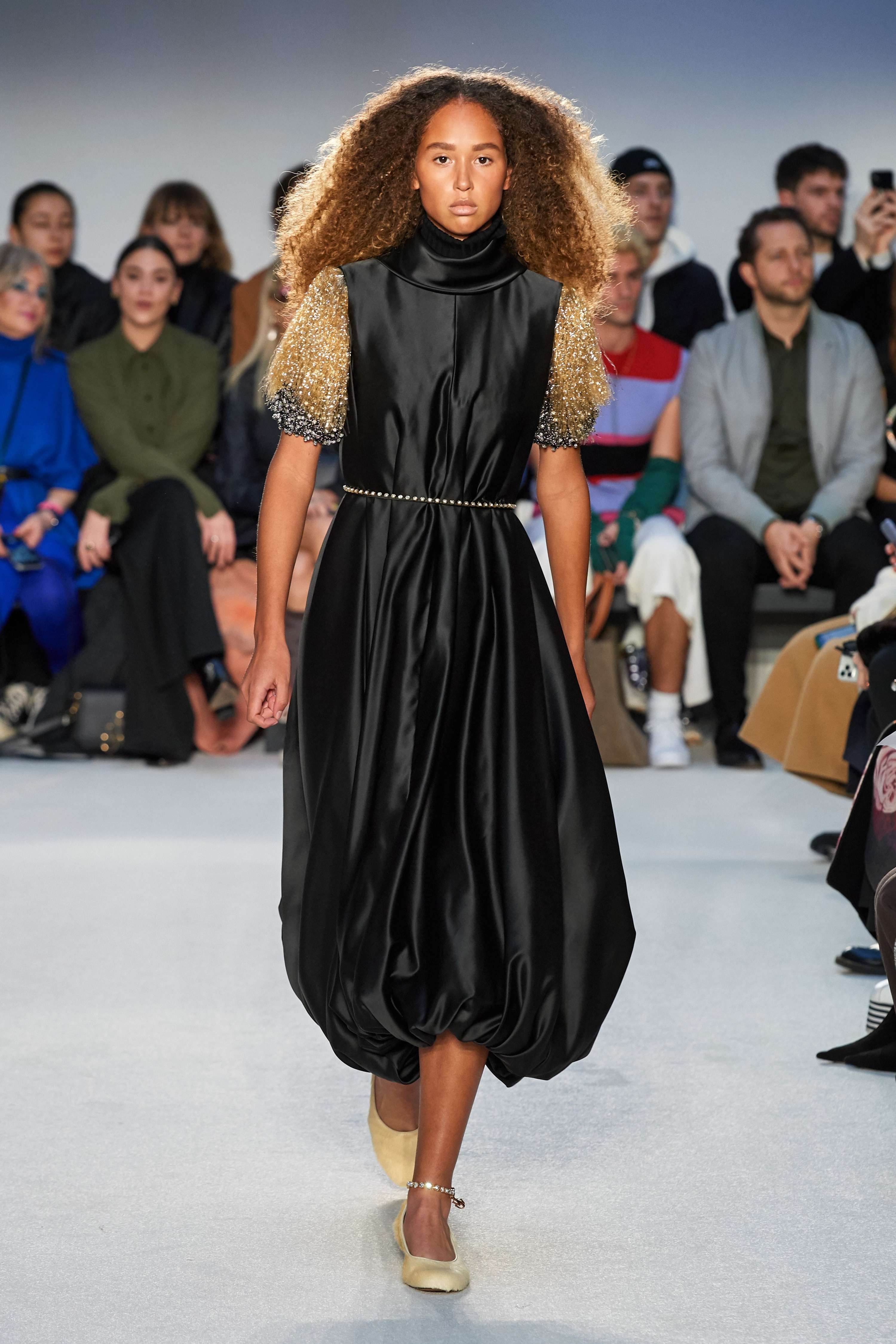 JW Anderson - AW20 show by Aurélie Nedjar