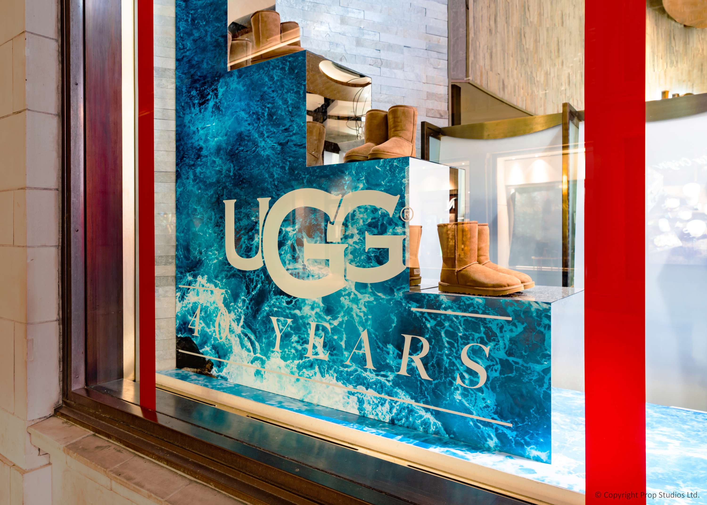 UGG by FormRoom