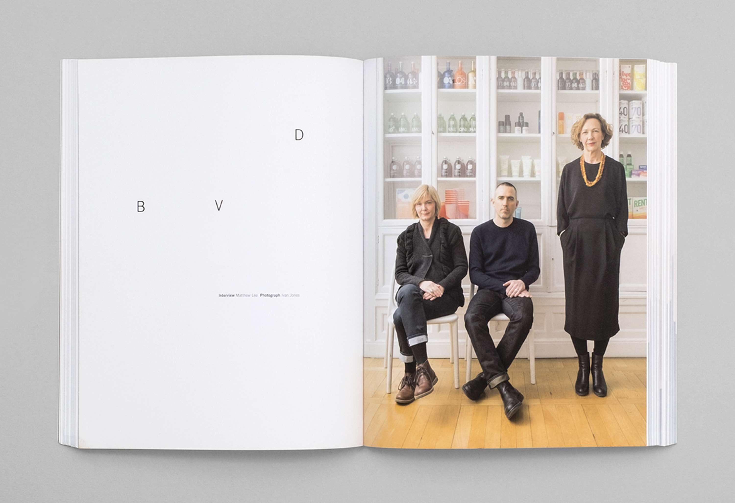 MIN: The New Simplicity in Graphic Design by Stuart Tolley