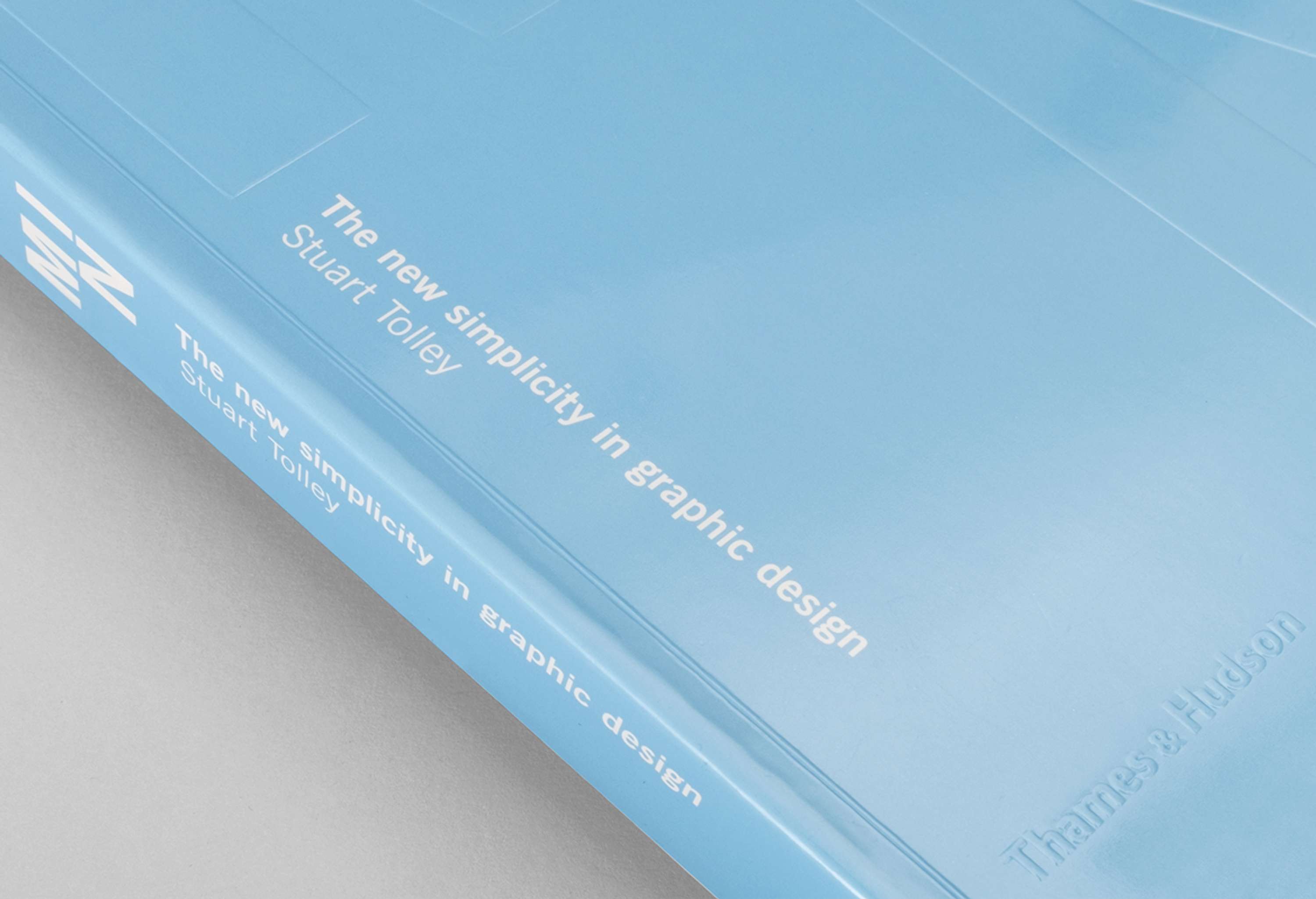 MIN: The New Simplicity in Graphic Design by Stuart Tolley