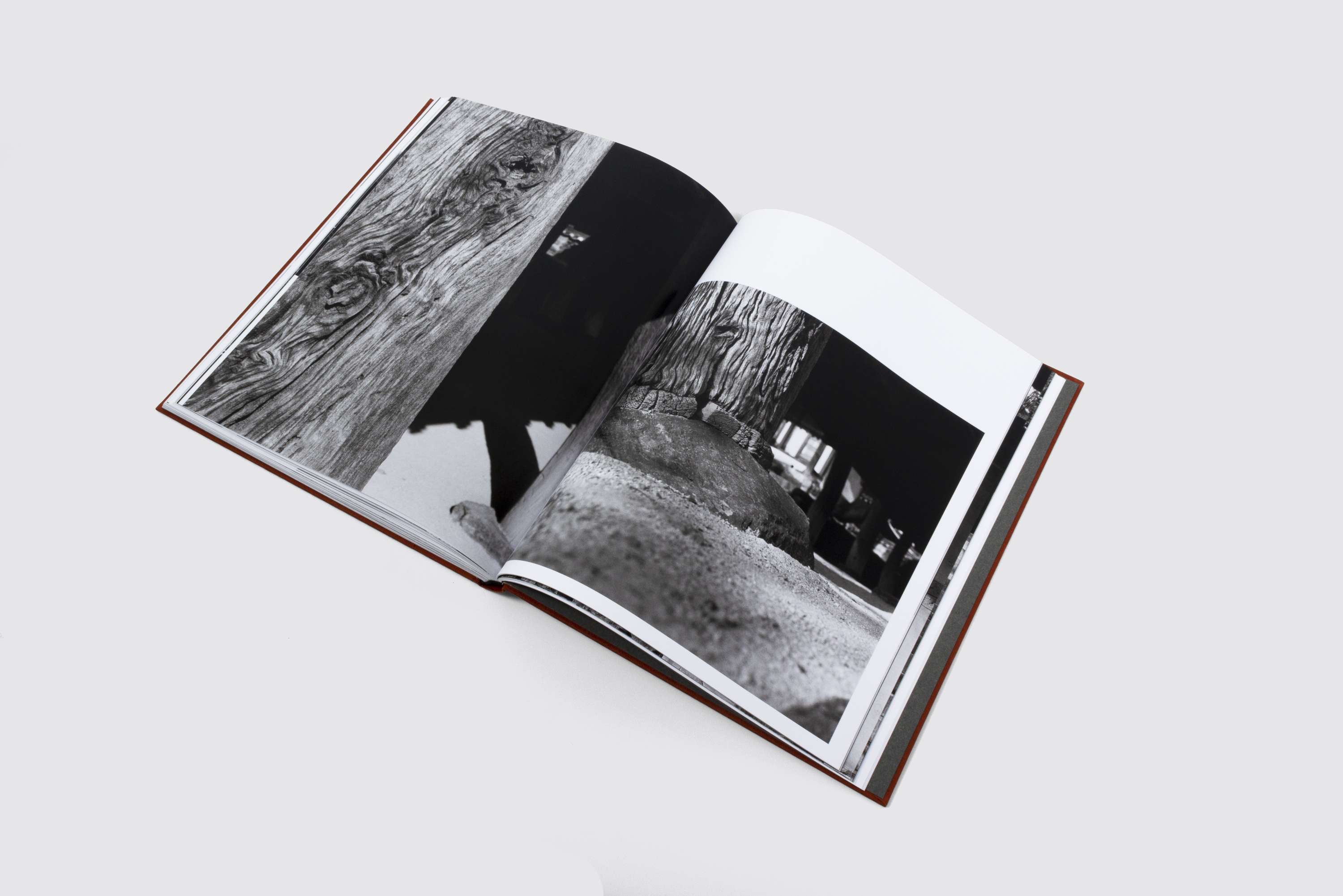 The Intimacy of Making – Three Historical Sites in Korea by Michelle Nüssli
