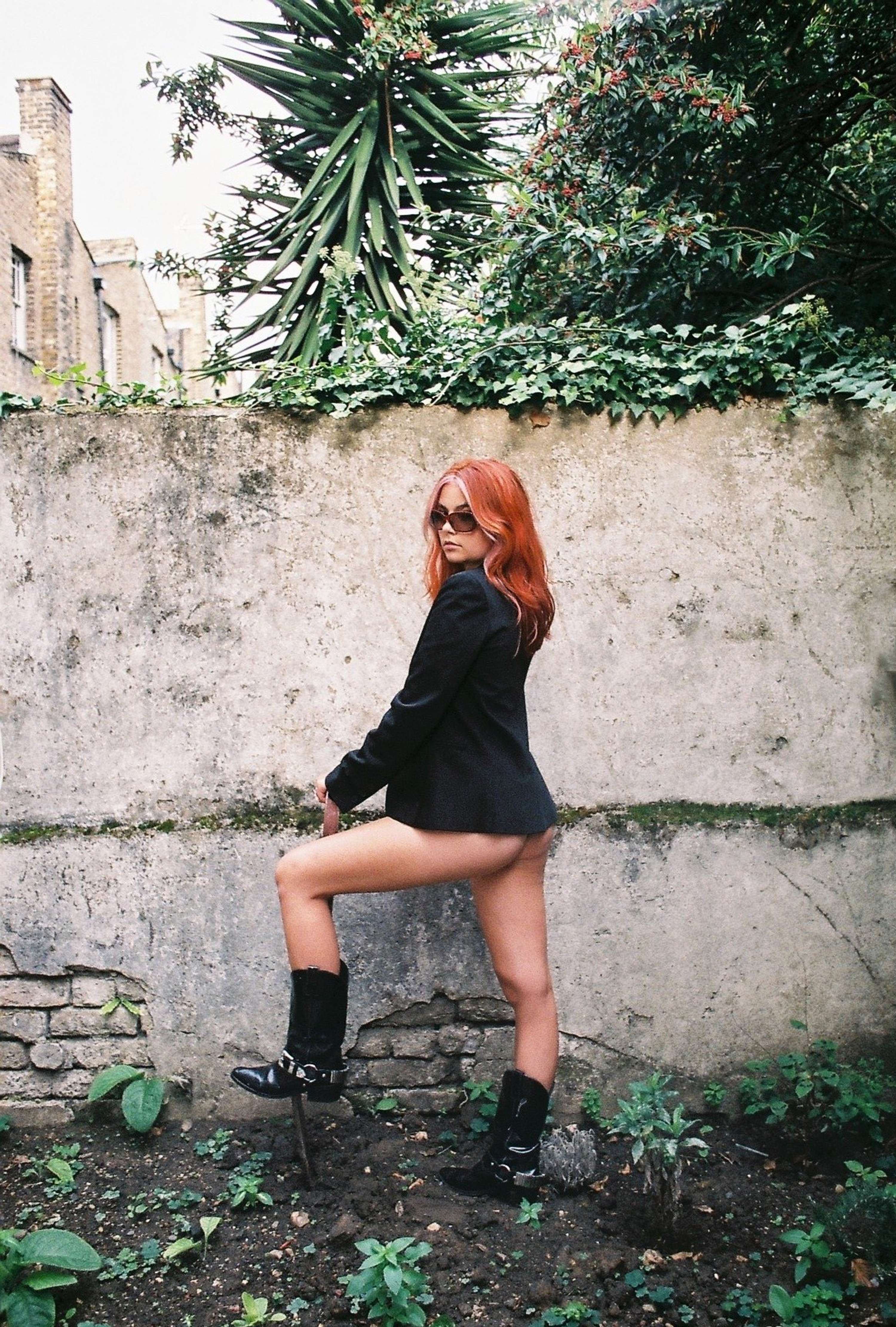 Robyn V by Tabatha Lopez Palmby
