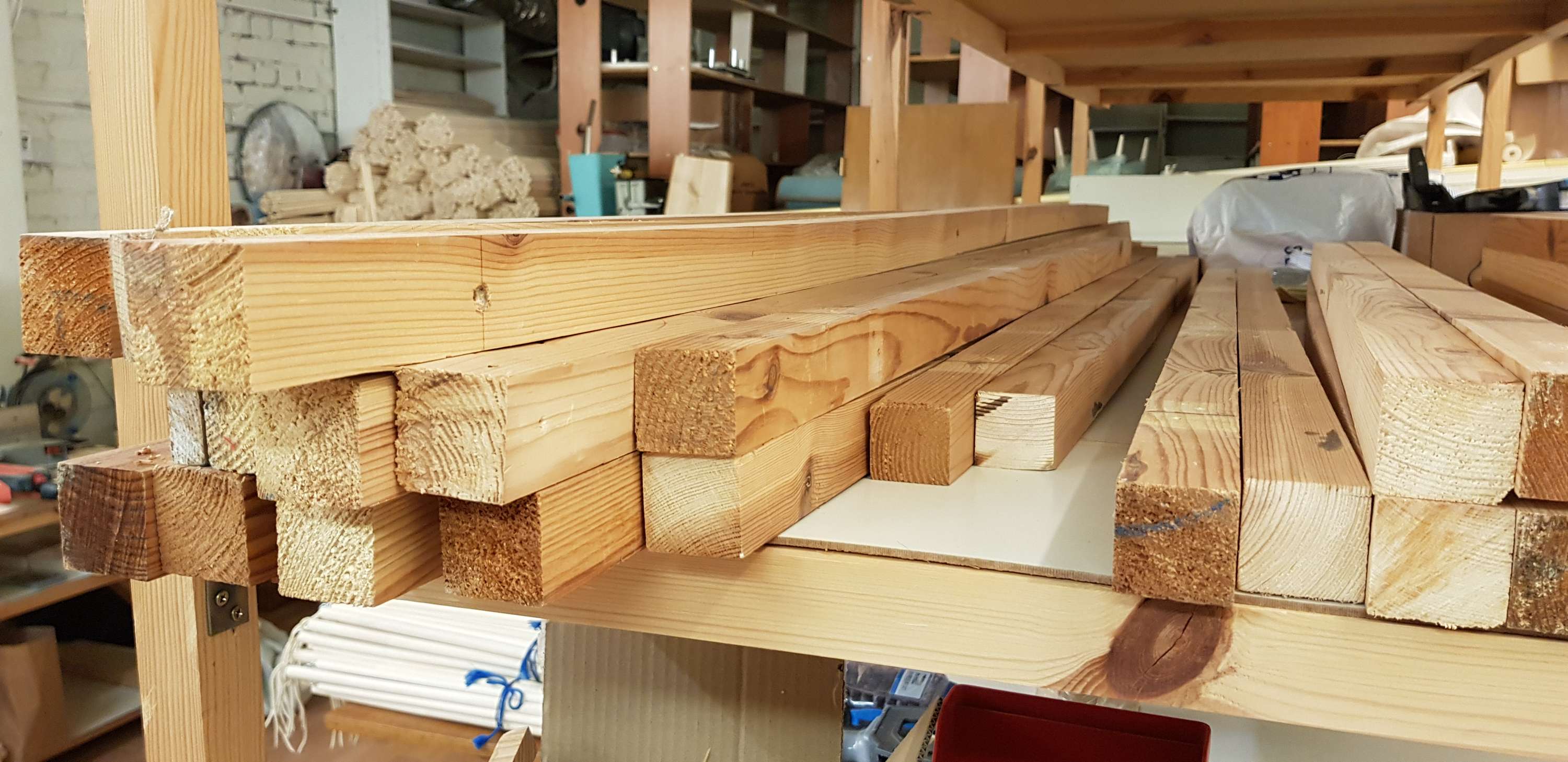 Work place table by Lauras Gaisrys