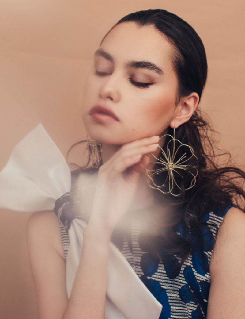 "Under the microscope" Editorial - Issue 54 of Lucy's magazine by Marine Breter