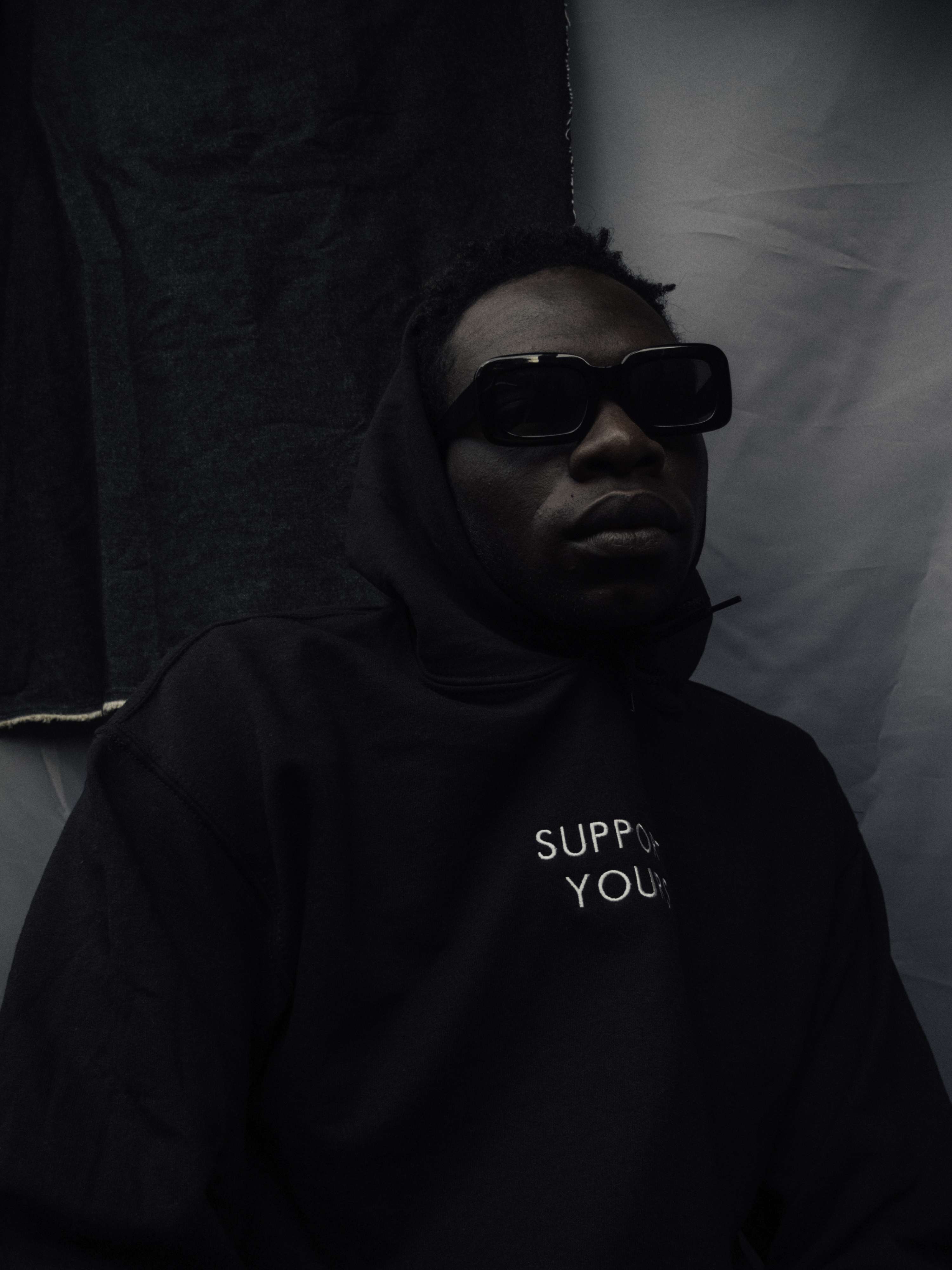 SUPPORT YOURS by Nicole Barbosa