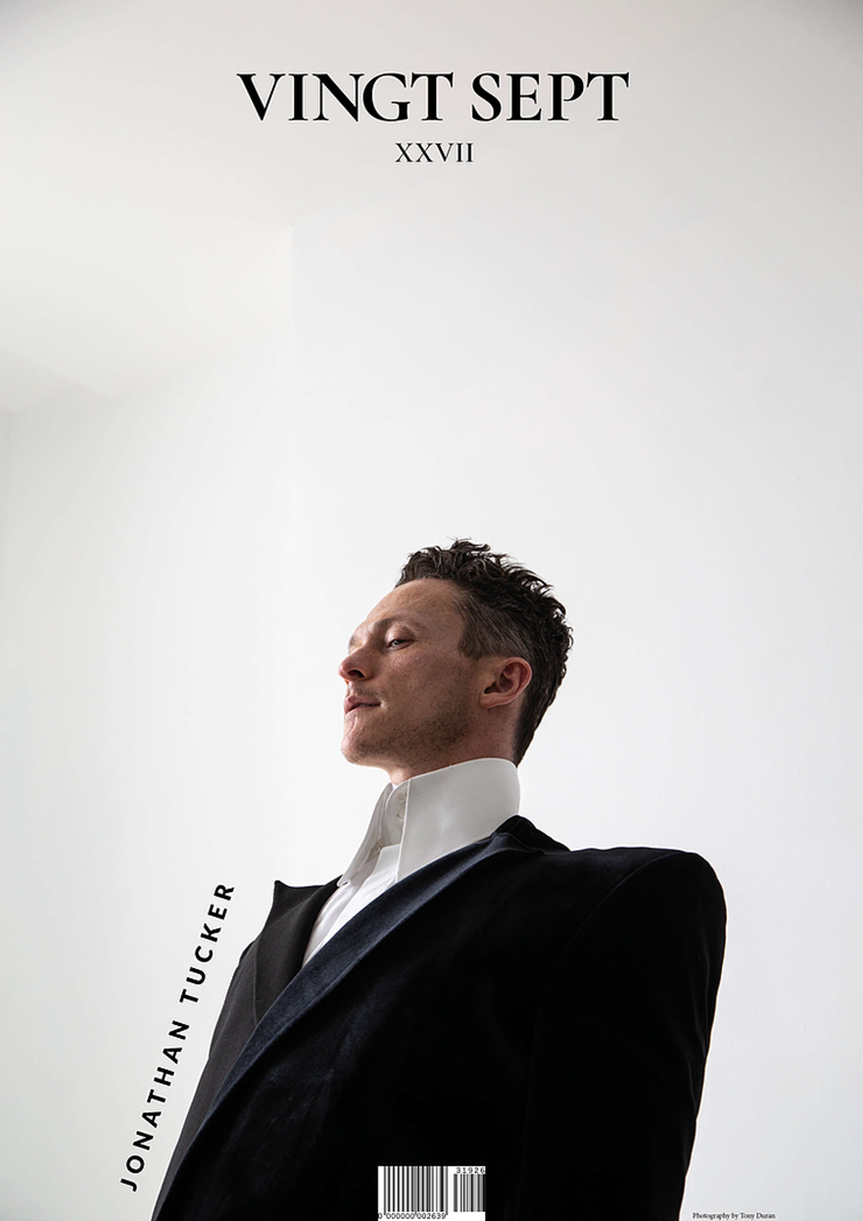 Jonathan Tucker discusses Debris and chameleon-like ability to blend into every role he inhabits by Joshua Evans