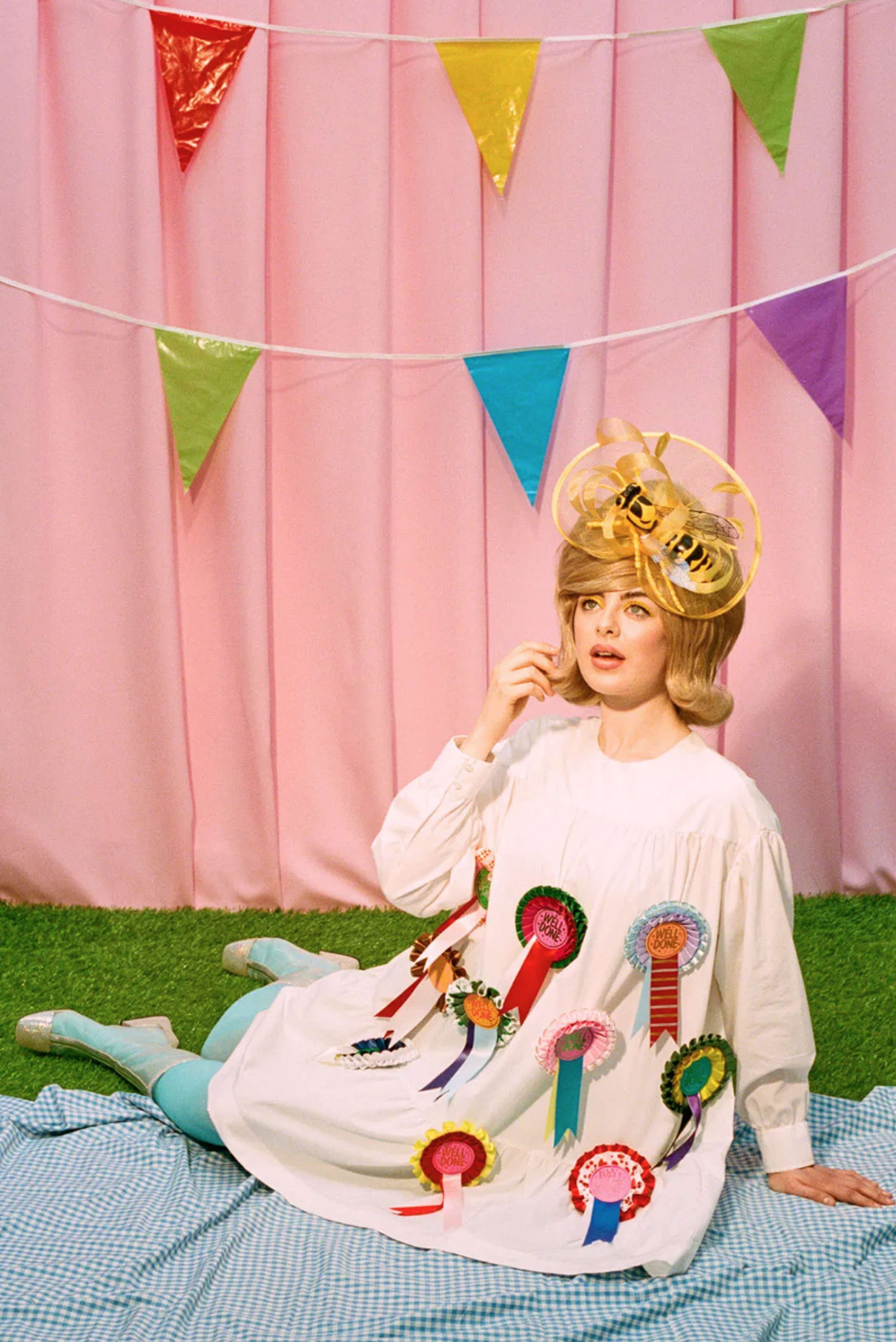 ON IT LIKE A BONNET – HUNGERTV.COM by Billy Tempest-Radford