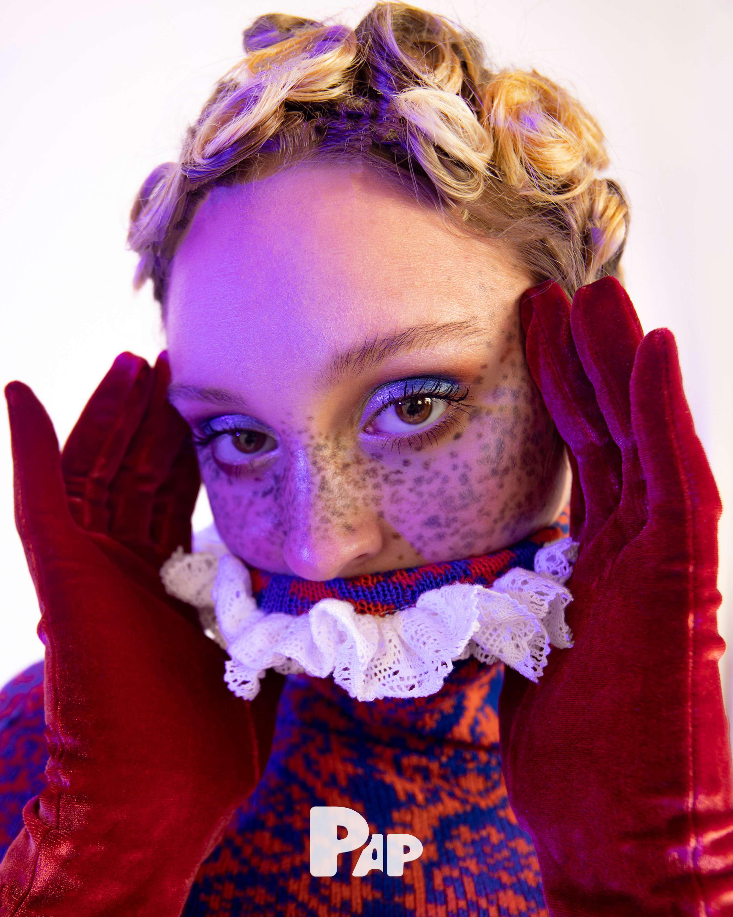 'Unconscious Gateway' editorial for Pap Magazine by Kasia Dabrowka