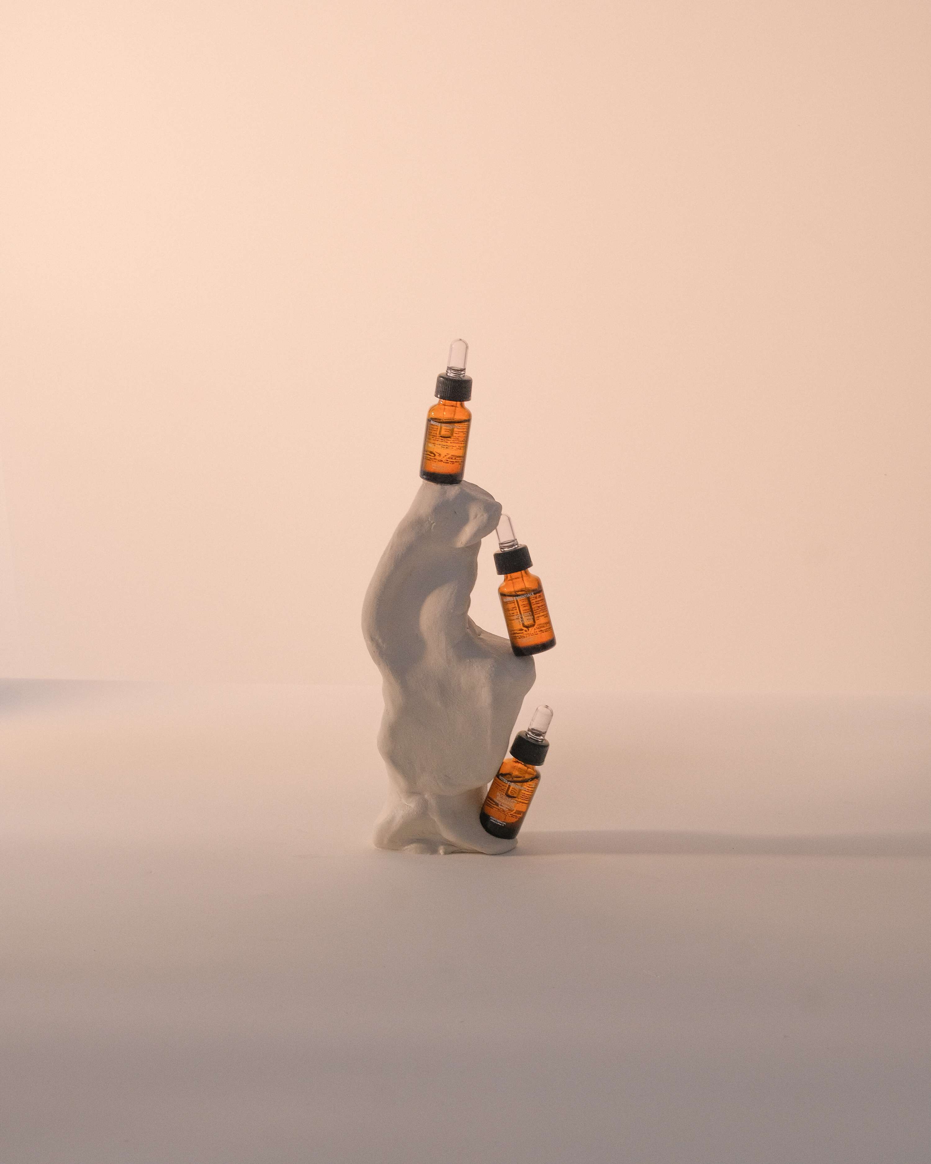 GOTES ESSENTIALS CAMPAING by Sara Guerrero