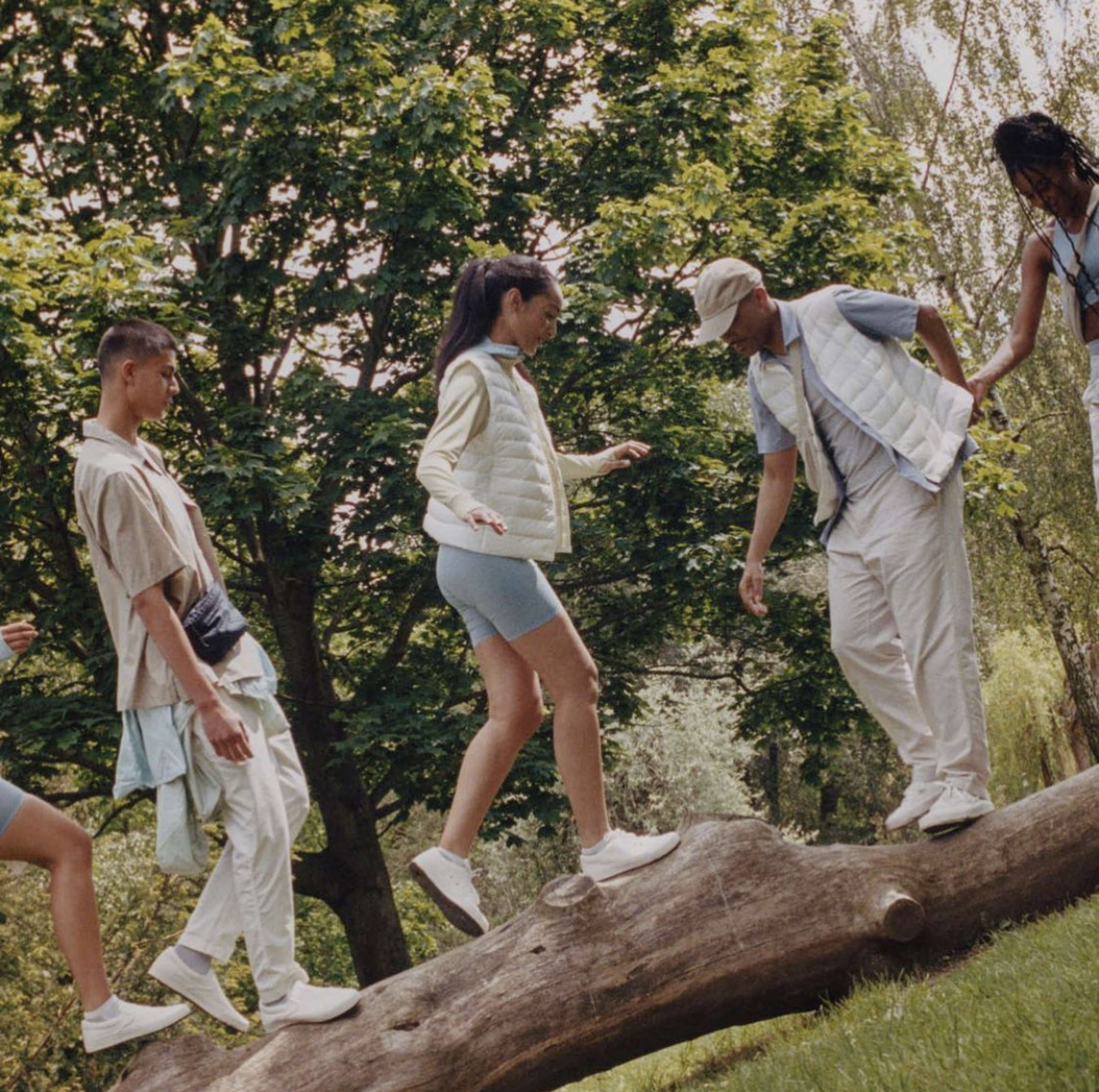 Flock Together & UNIQLO - TAKE FLIGHT by Sasha Kluvitse