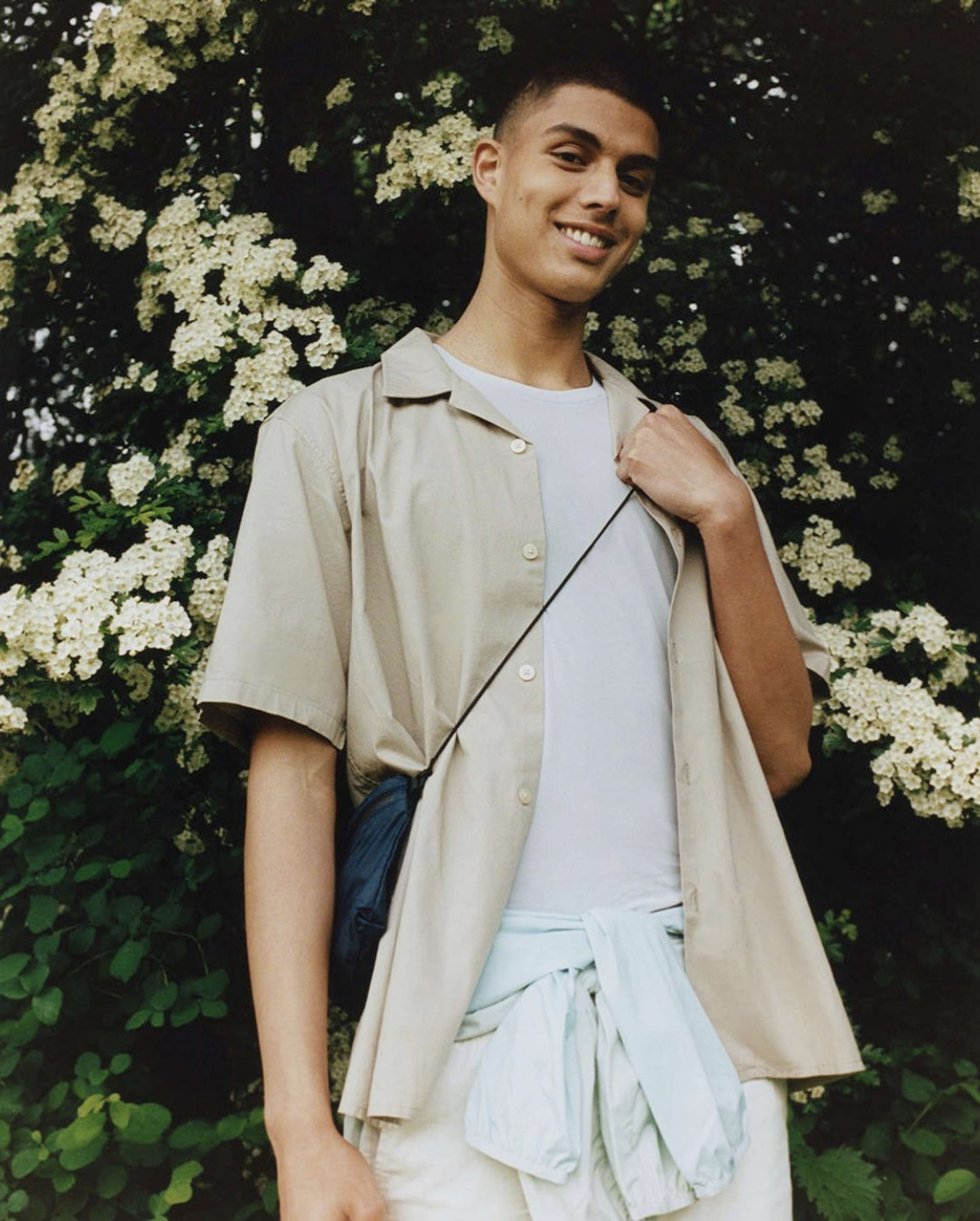 Flock Together & UNIQLO - TAKE FLIGHT by Sasha Kluvitse