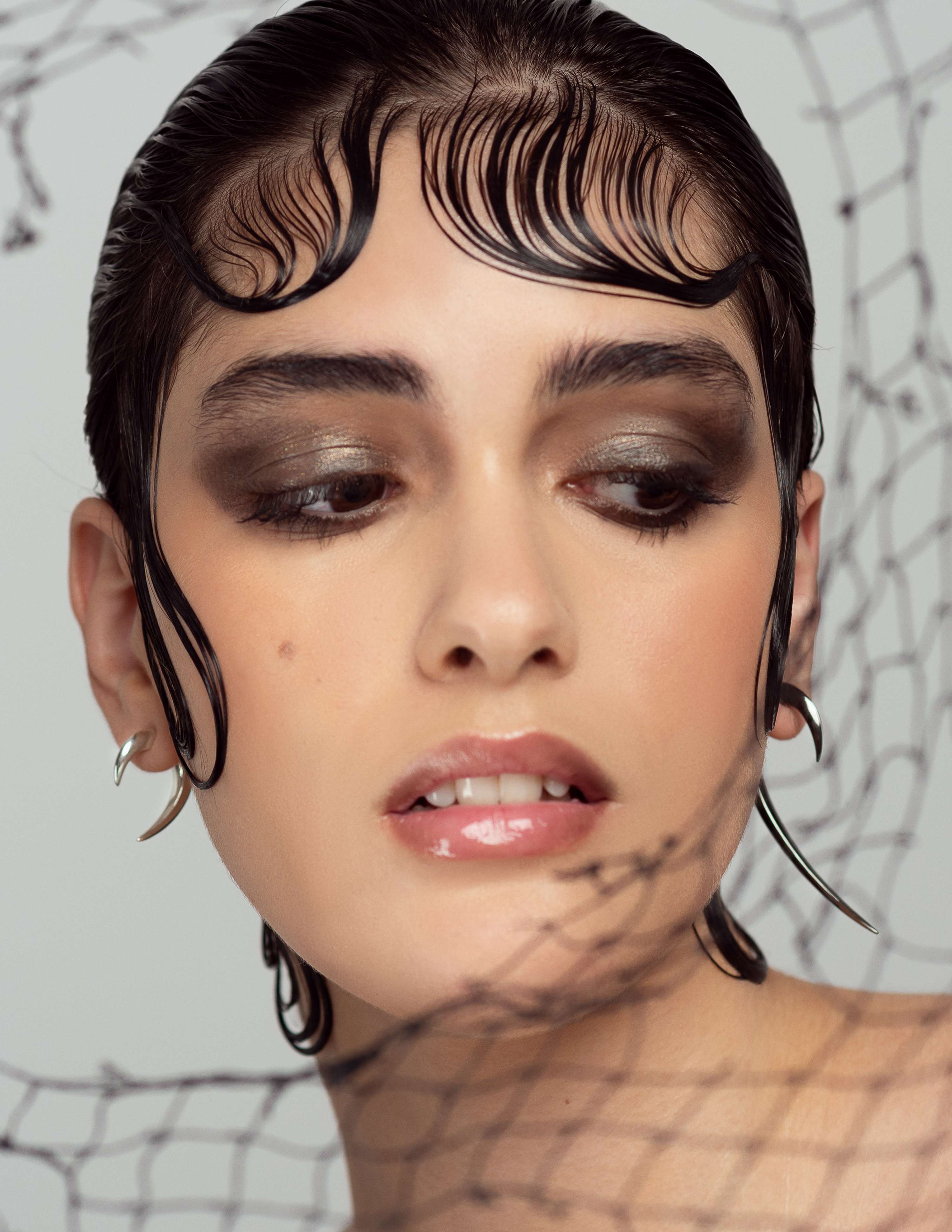 Underwater editorial published at Rebel. by Anna Pluskota