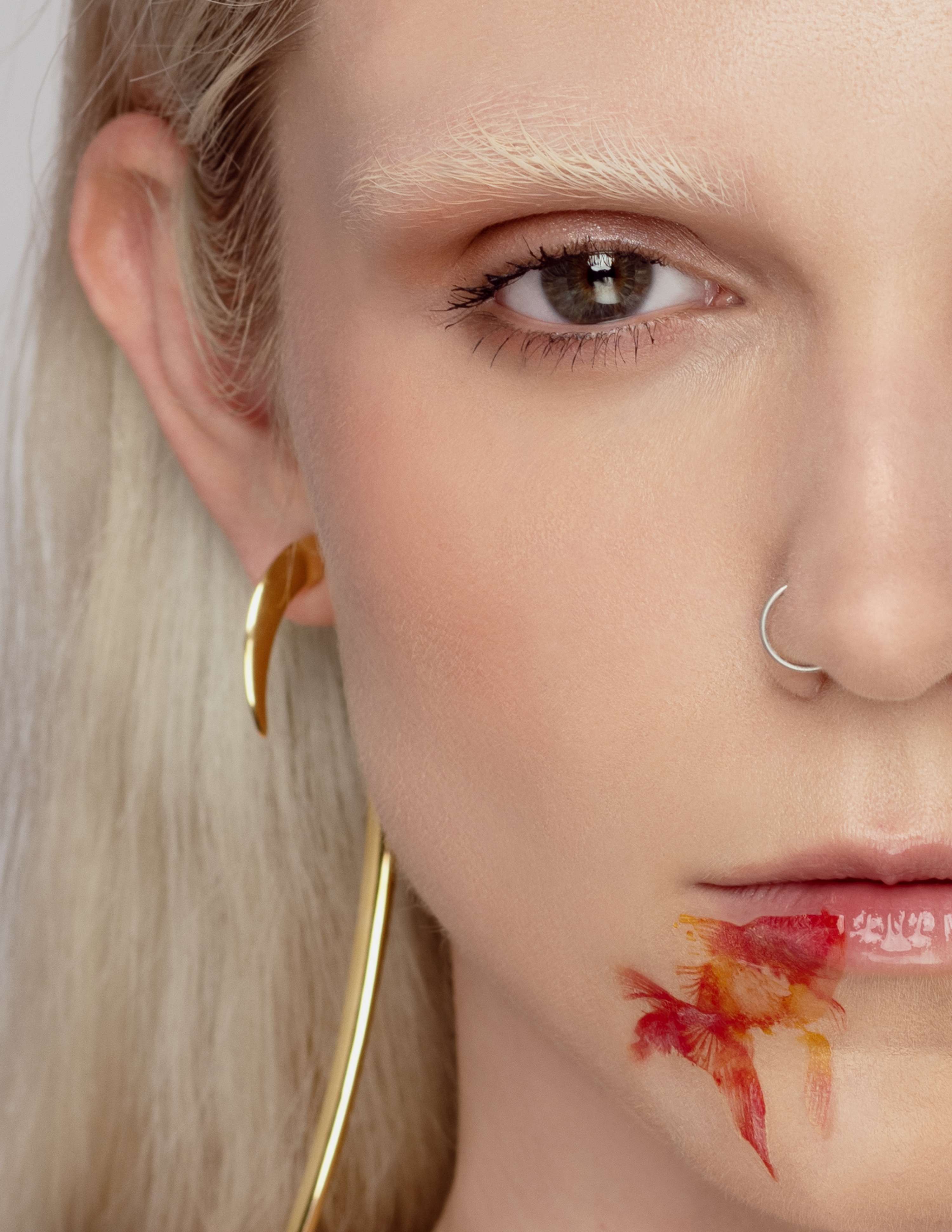 Underwater editorial published at Rebel. by Anna Pluskota
