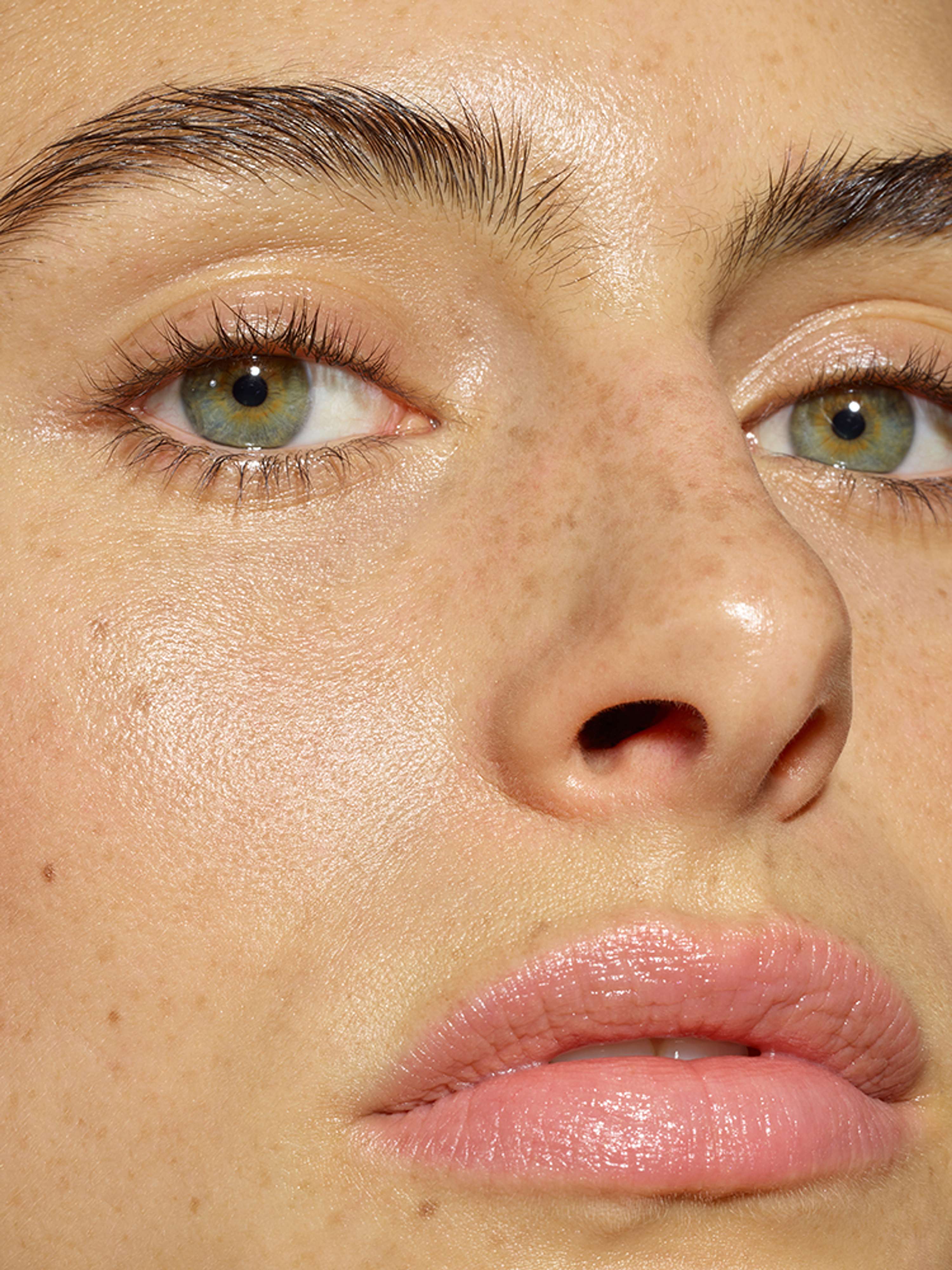 GLOSSIER by Andrea Zvadova