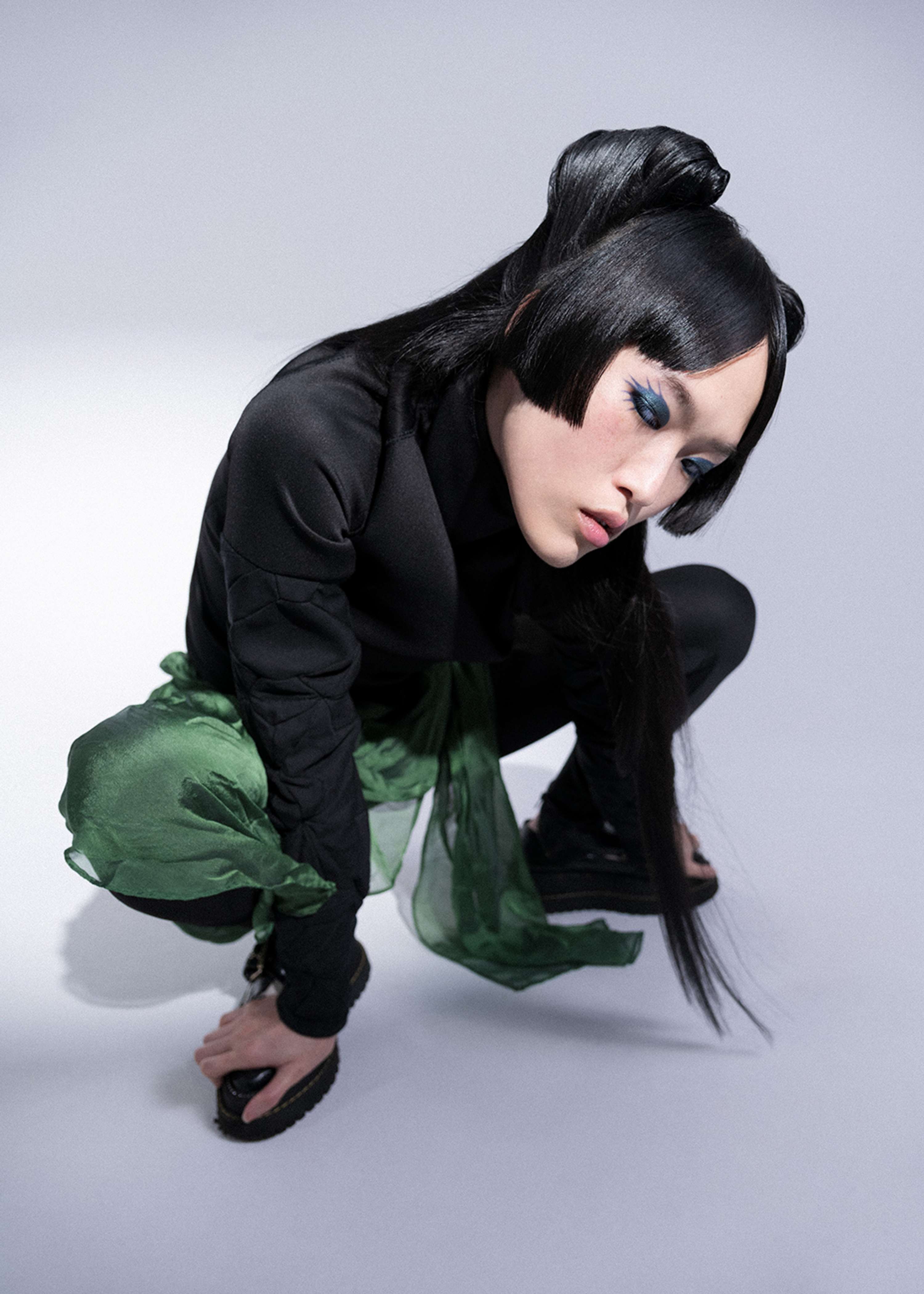 Mantis - Editorial w/ Overdue Magazine by Laetitia Dumez