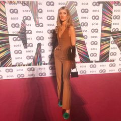 Chloe James