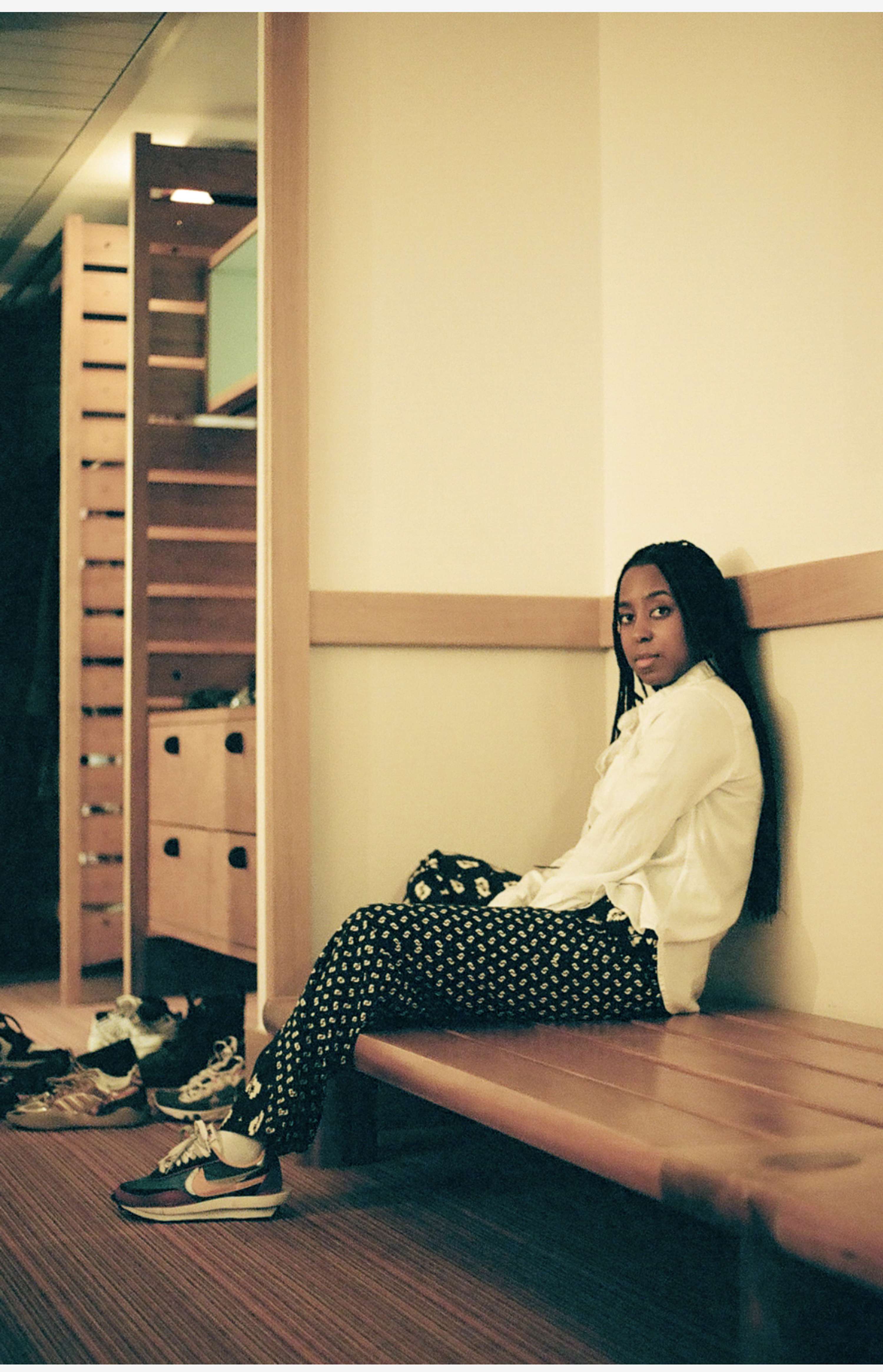 Coterie. Network in conversation by Violette Kimona