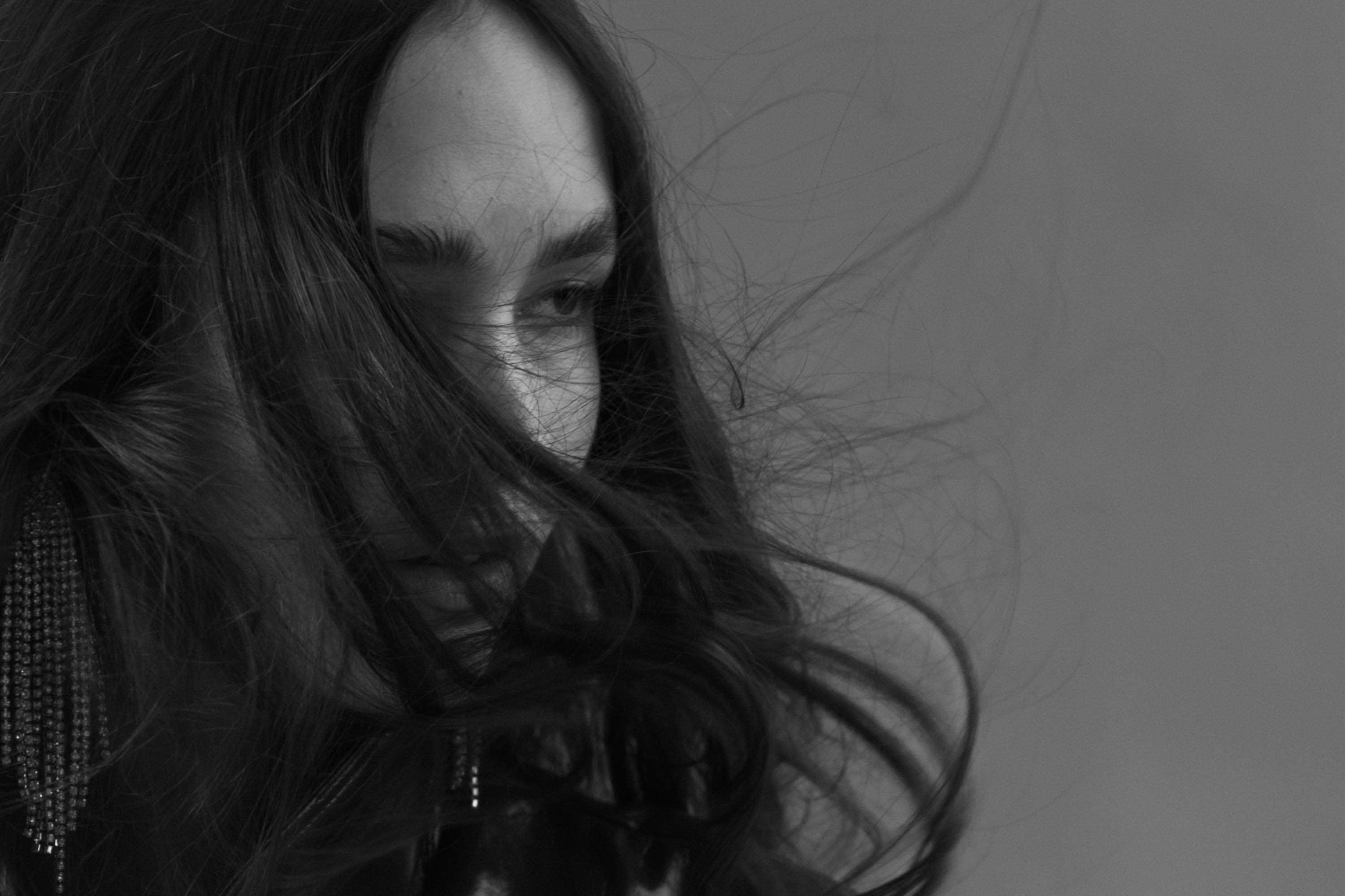 Frisky Curl by Adriana Lozano