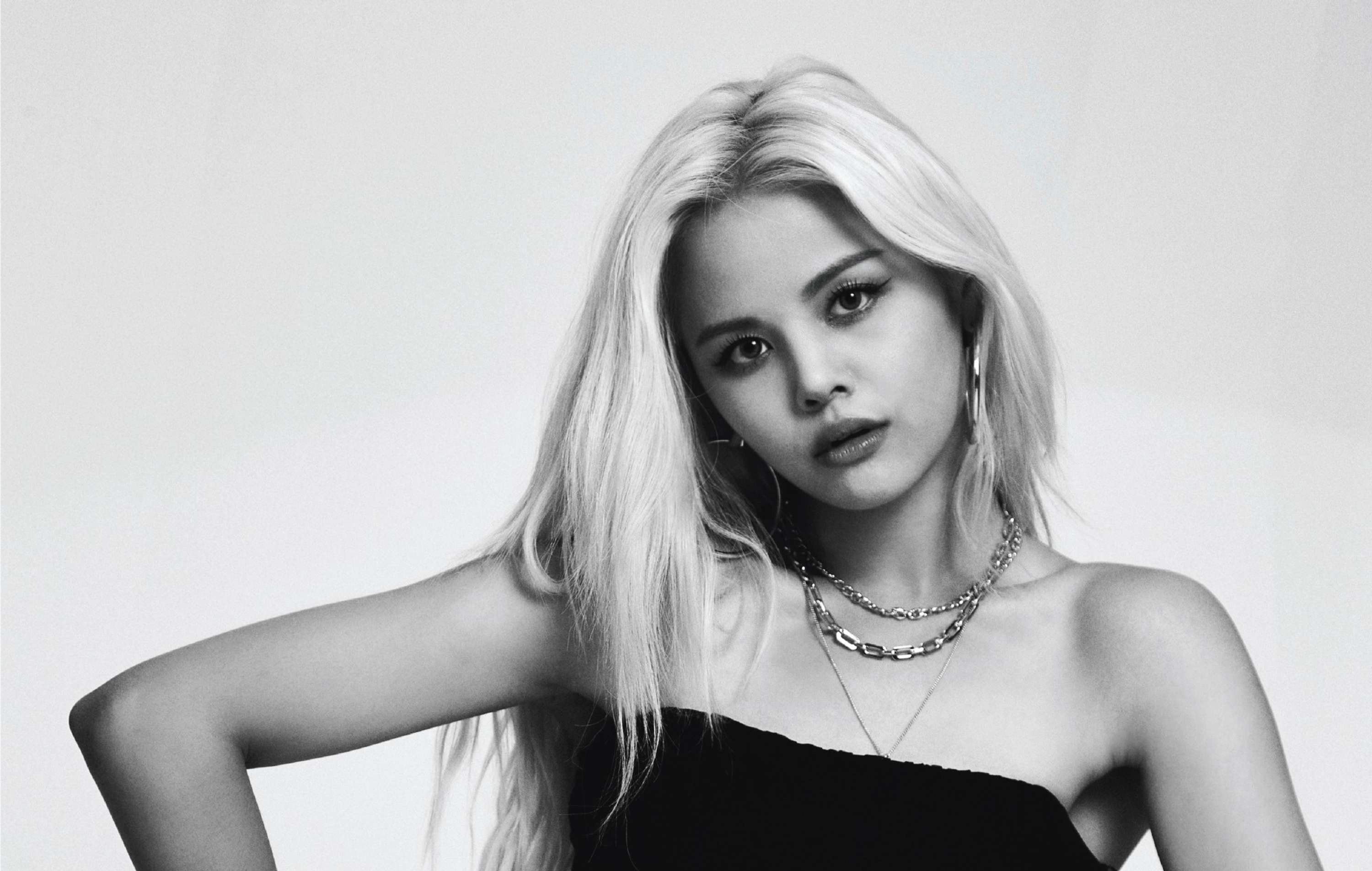 [EXCLUSIVE INTERVIEW]: SORN TALKS “SHARP OBJECTS,” MUSIC INSPIRATIONS, TIKTOK, AND MORE by Courtney Willis