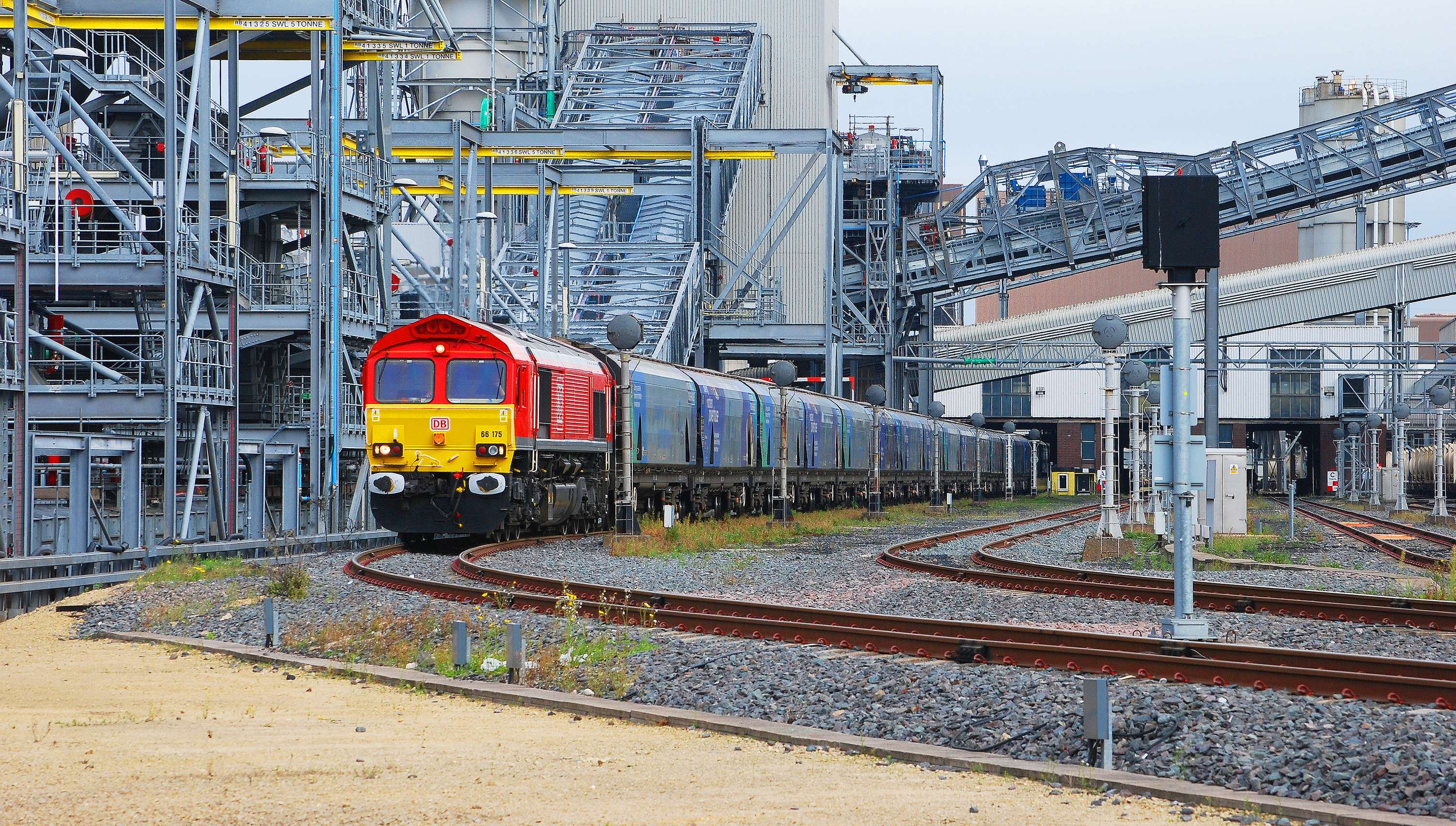 Rail freight images for Network Rail by Simon Gibbons