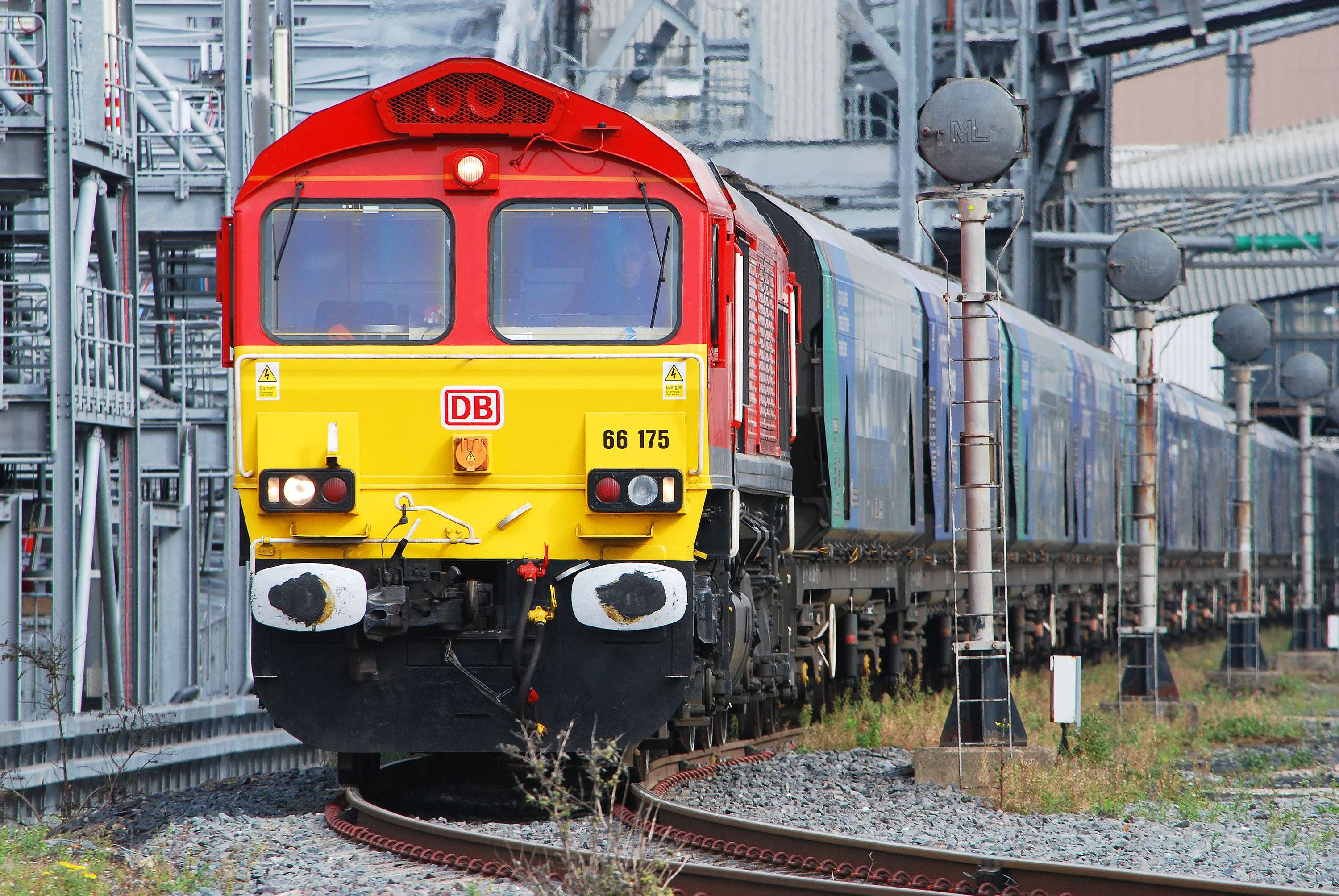 Rail freight images for Network Rail by Simon Gibbons