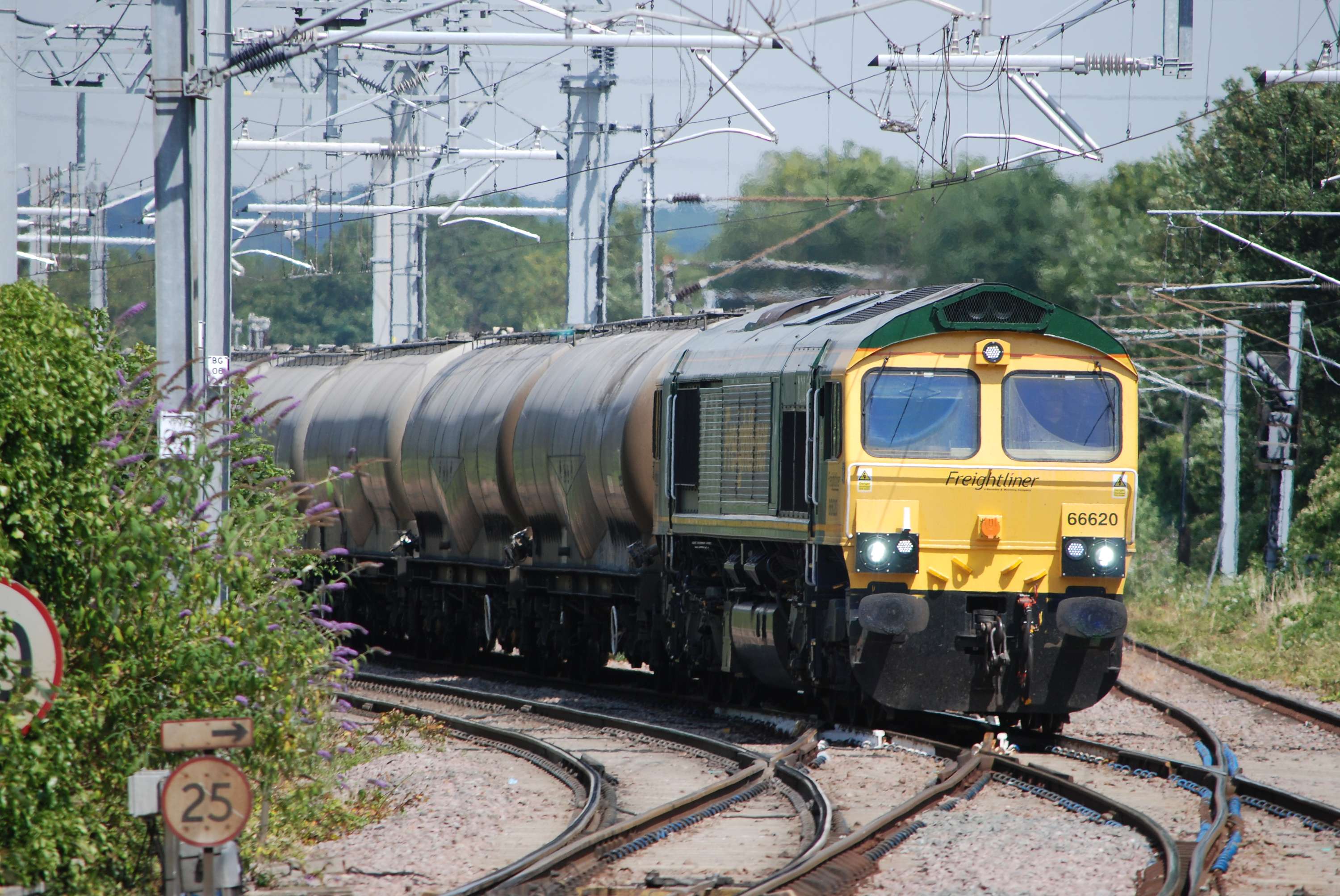 Rail freight images for Network Rail by Simon Gibbons