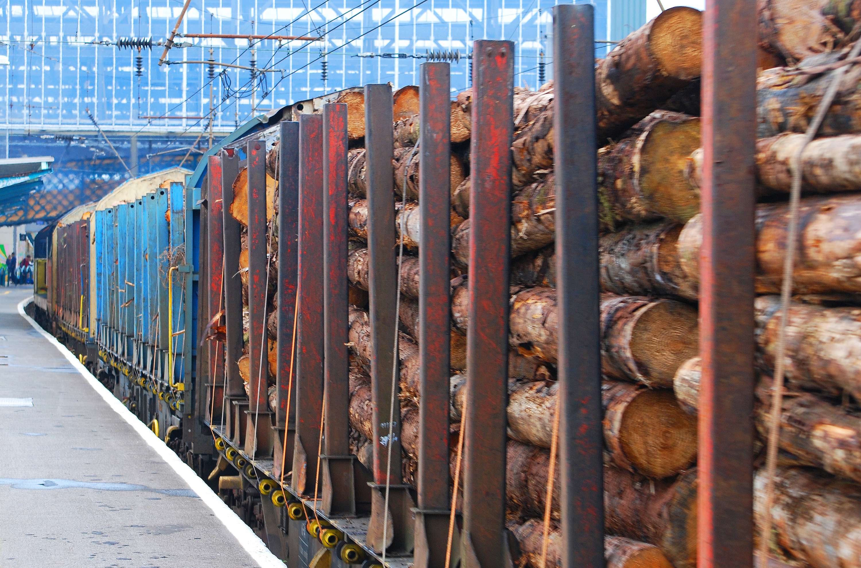 Rail freight images for Network Rail by Simon Gibbons
