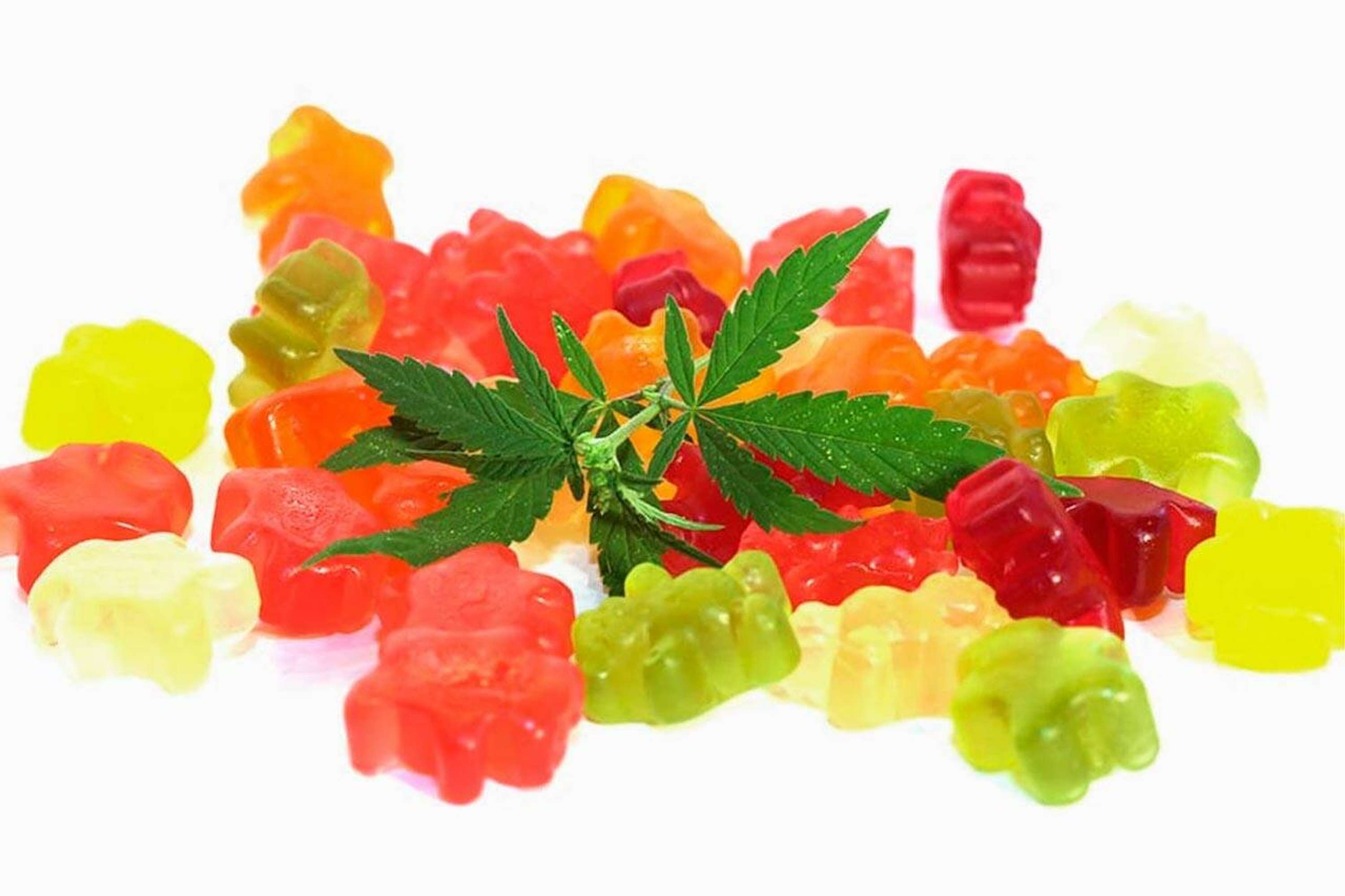 Pure strength CBD GUMMIES ( scam or Reviews ) Benifits? by Jullieee Foard
