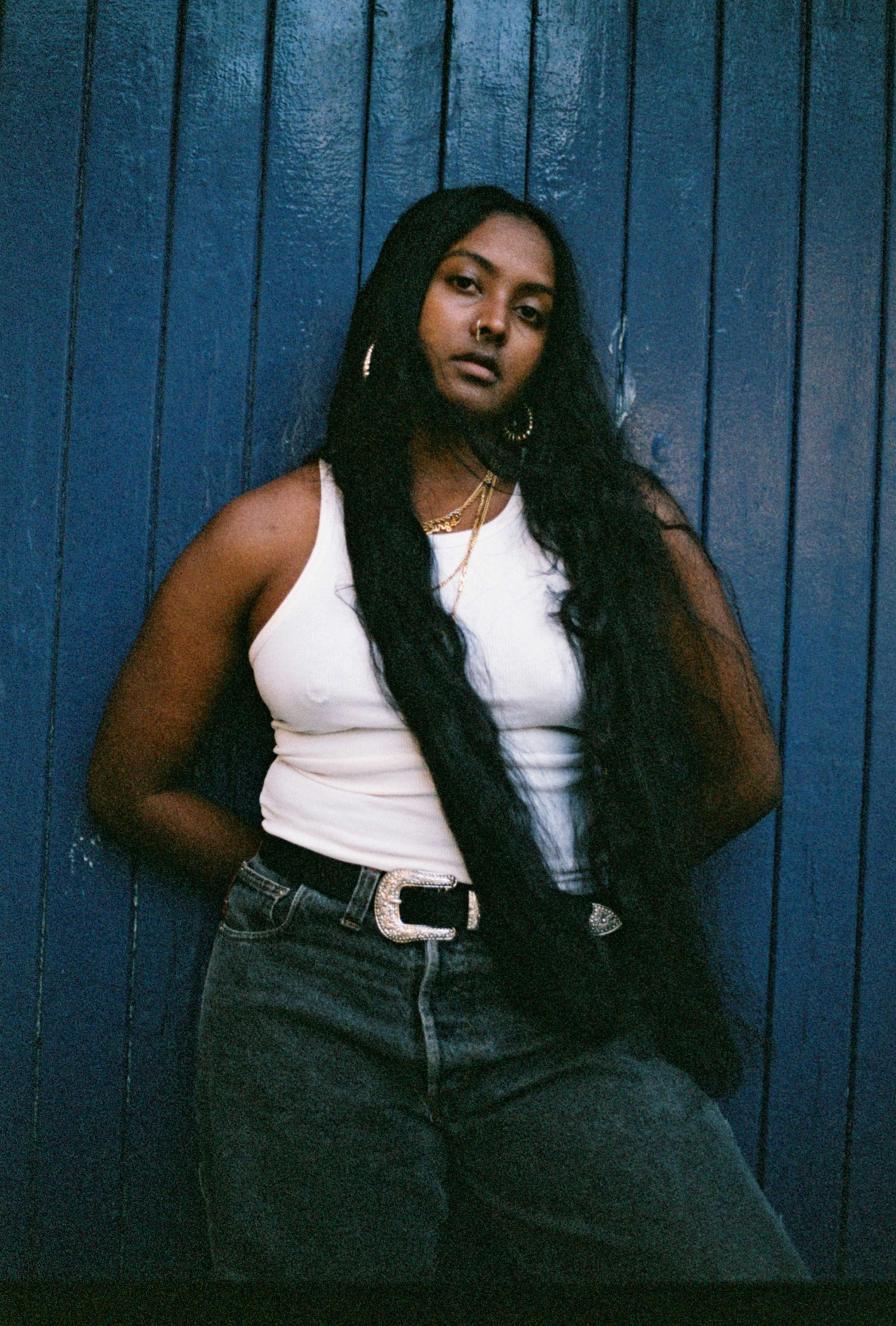 Sheerah in London Fields by Mariana dos Santos Pires