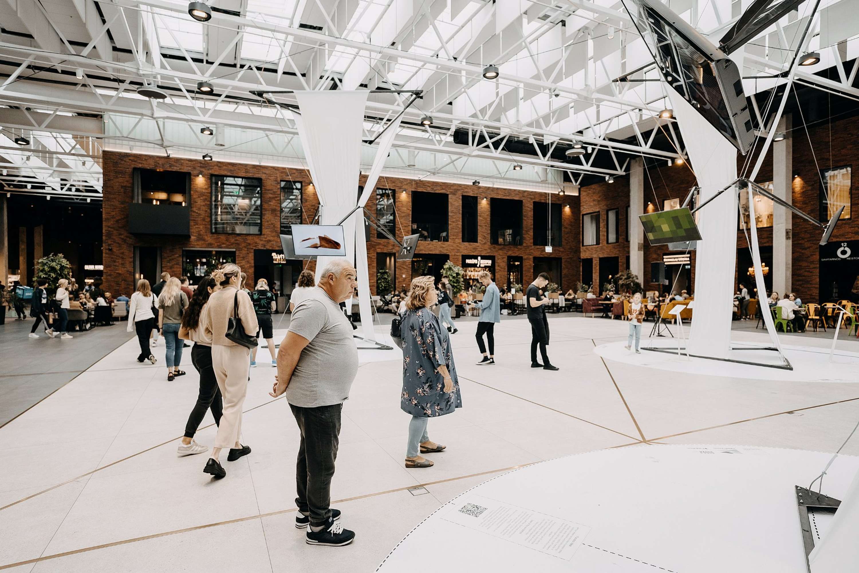 NFThon Kaunas 2022 – the first international in-person NFT hackathon in Baltics/EU by Gleb Divov